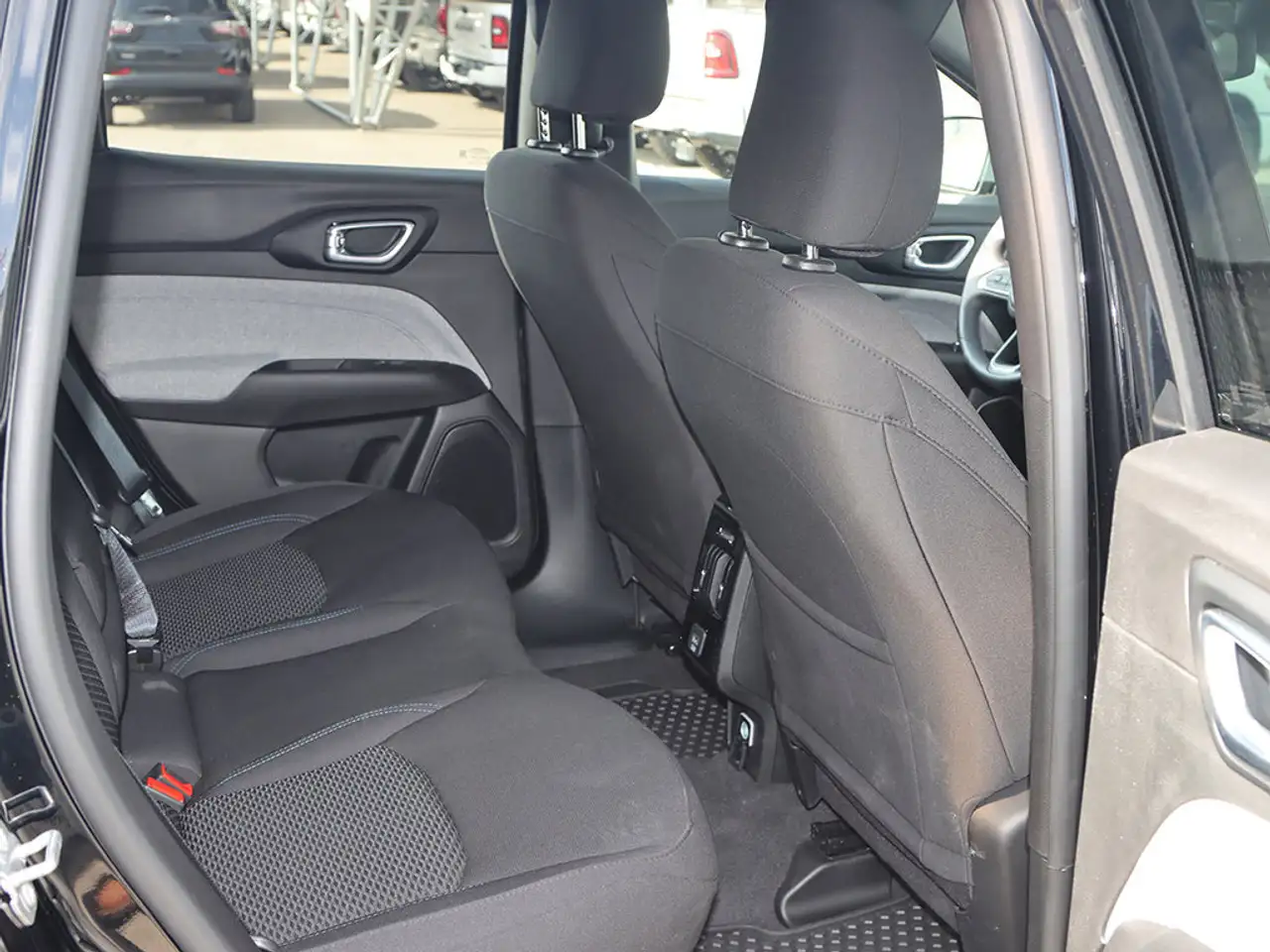 Jeep Compass снимка Jeep Compass