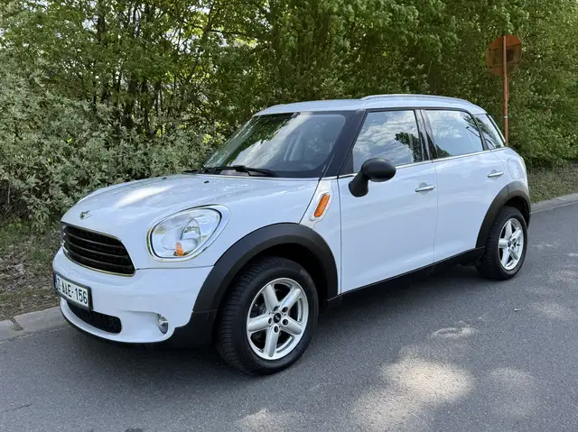 MINI One Countryman 1.6i # Euro6b # Uniquement Professionnels #