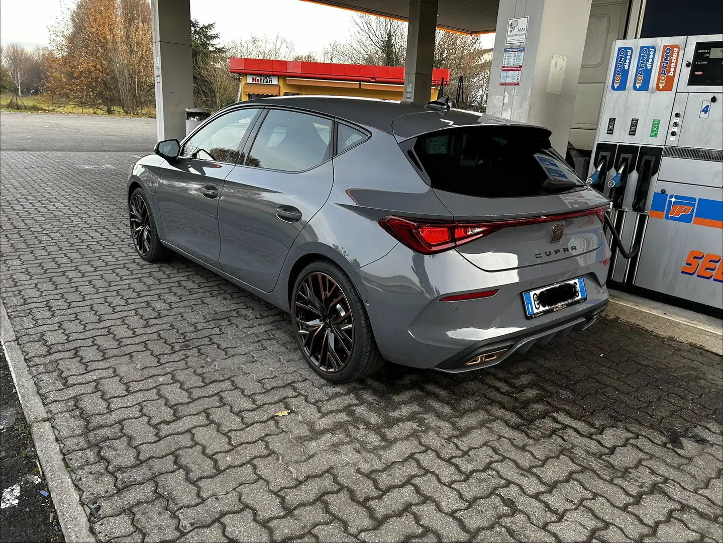 CUPRA Leon 2.0 tsi VZ Carbon 245cv dsg - 1