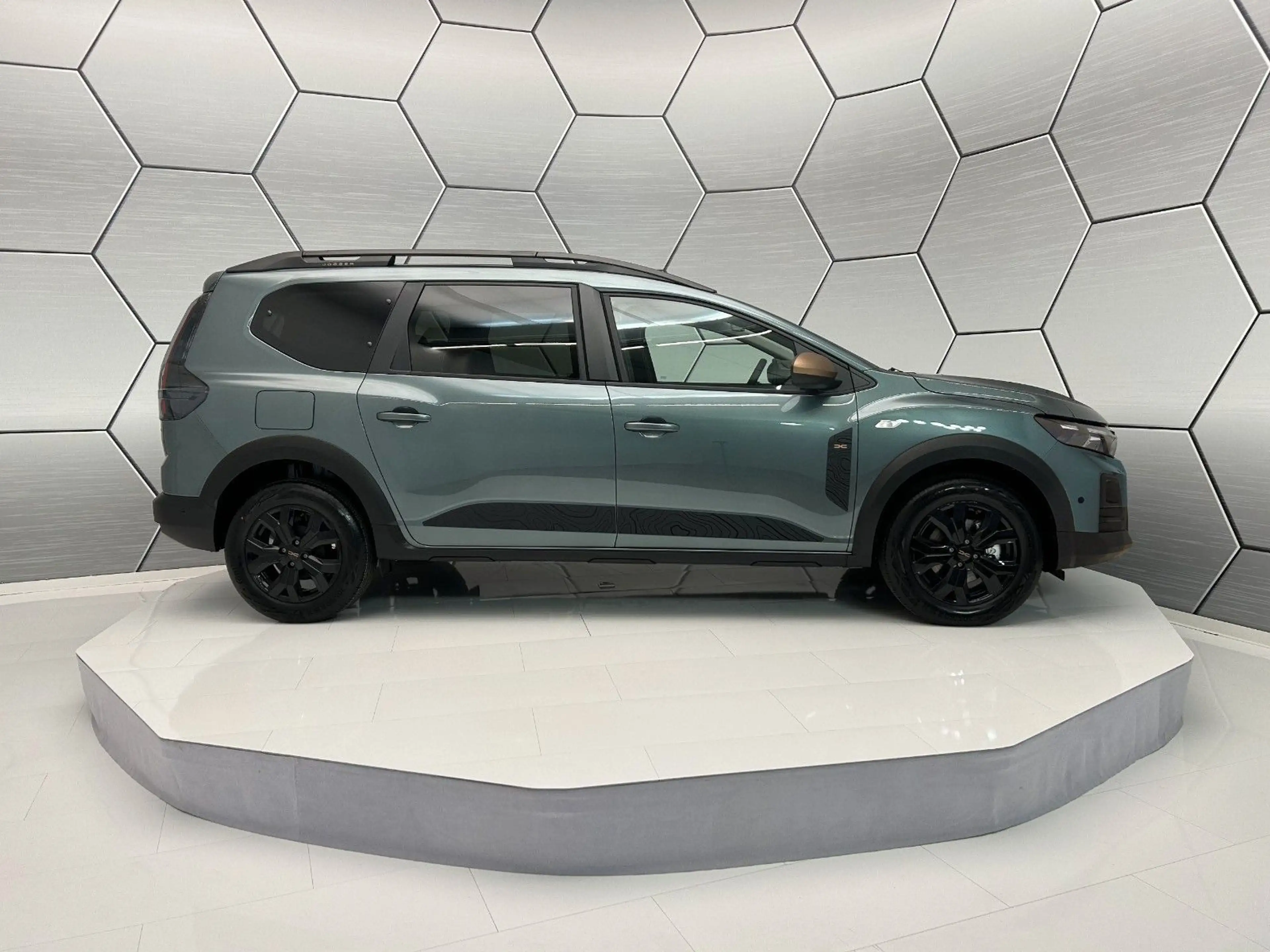 Dacia Jogger Extreme TCe 110 7-Sitzer Winter-Paket — photo 6