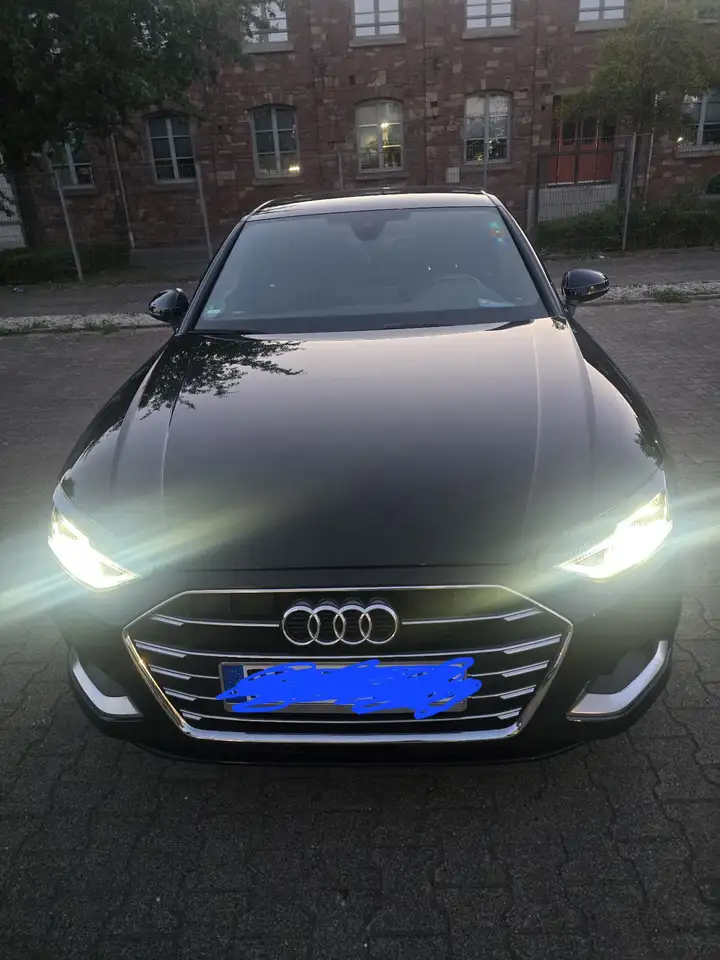 2020 Audi A4 35 TFSI S tronic, photograph 5