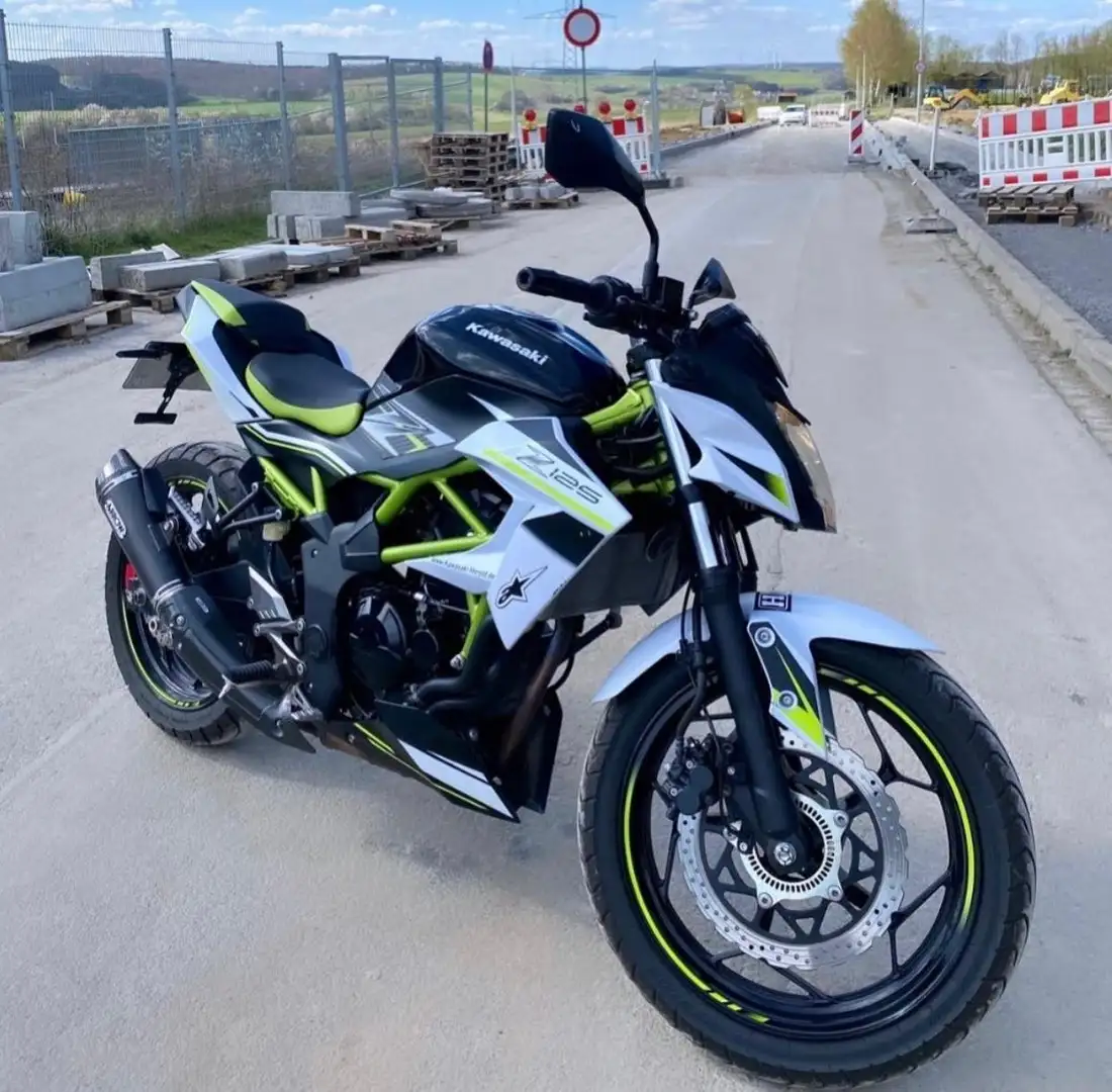 Kawasaki Z 125 Green - 1