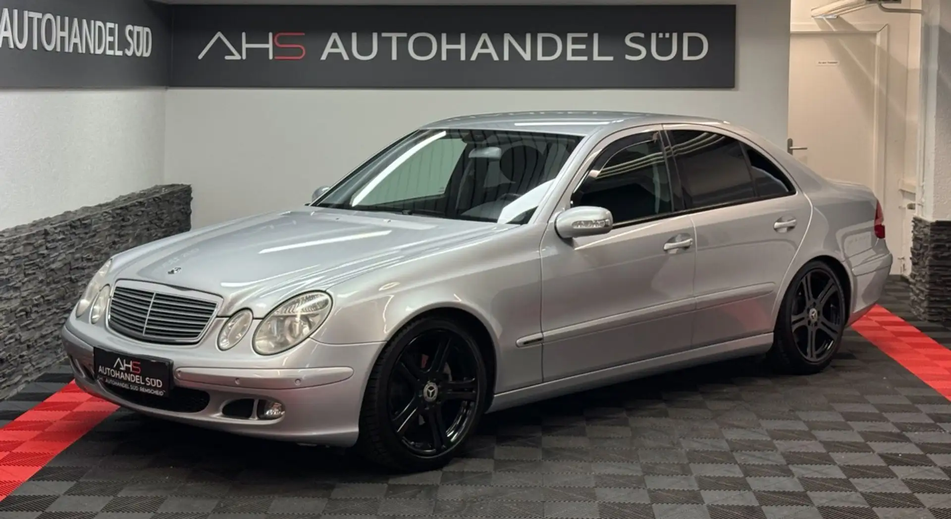 Mercedes-Benz E 280 *AUTOMATIK*KLIMA*SHZ*ALU* Argintiu - 1