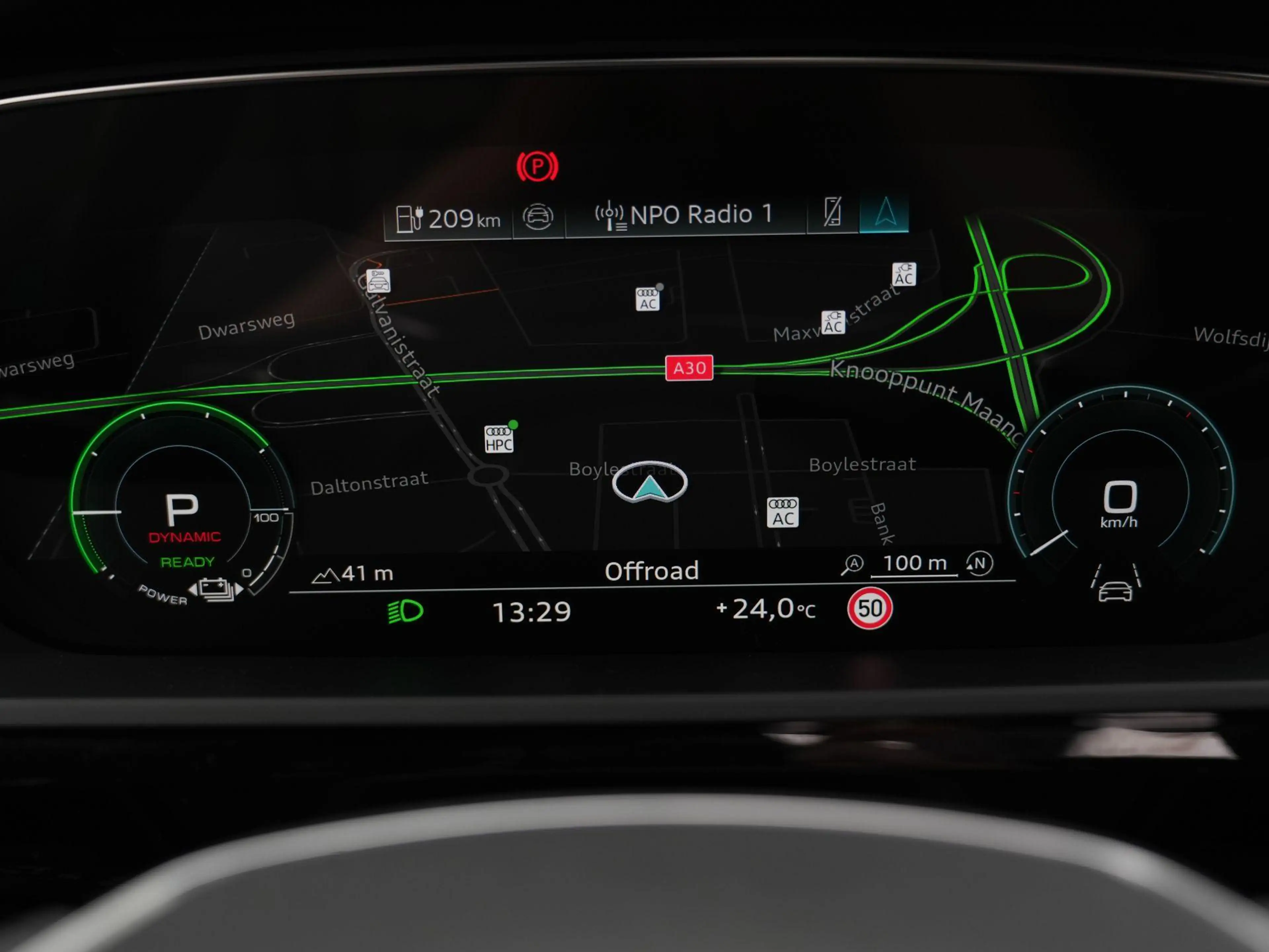 Audi Q8 e-tron 55 quattro 408pk S Edition 115 kWh | | Trekhaak | — photo 10