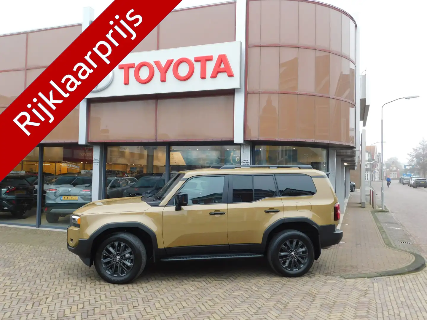 Toyota Land Cruiser 2.8 D-4D Blind Van Professional | BPM Vrij!! | JBL Geel - 1