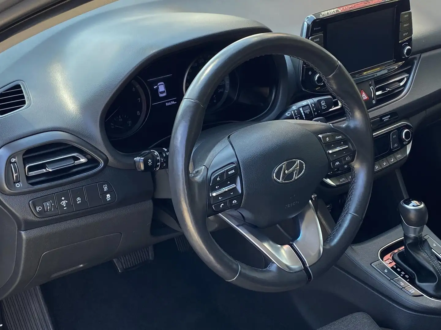 Hyundai i30 1.0 T-GDi Mild- Hybrid Trend - AUTOMAAT - Apple Ca Gris - 2
