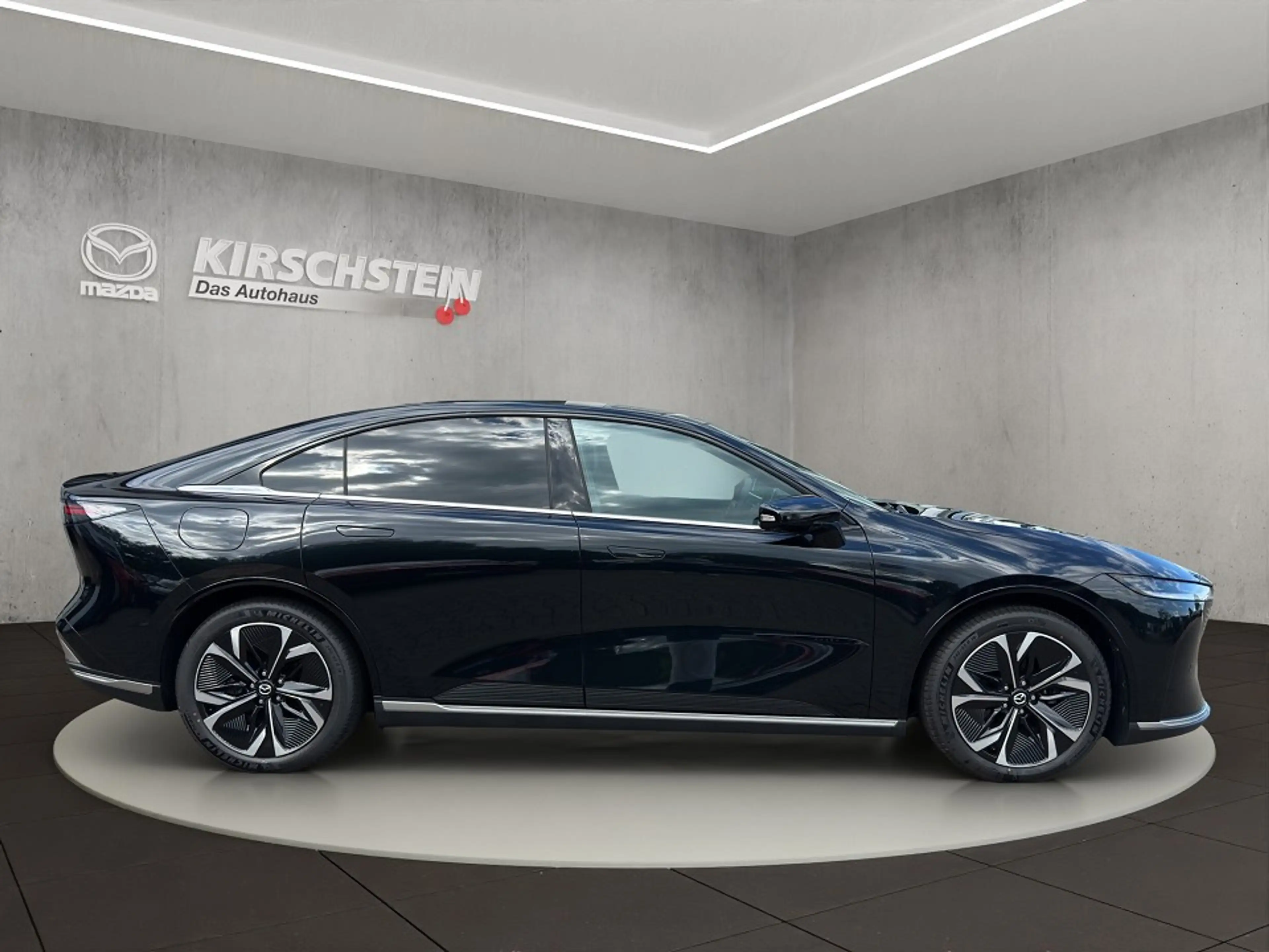 Mazda 6e EV TAKUMI 258PS ++PANORAMA+Head-UP++ — photo 6