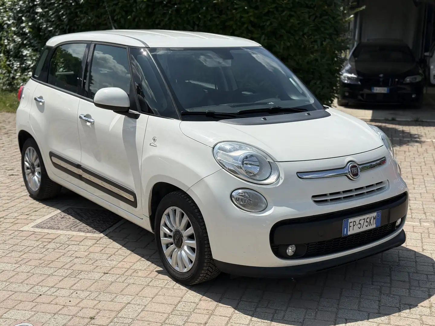 Fiat 500L Living 1.3 mjt Lounge 85cv - 1