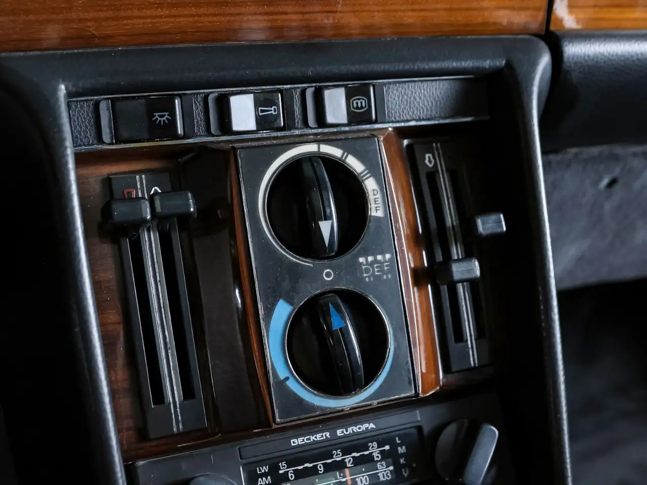 Mercedes-Benz 280 S **H Zulassung-Restauriert-Tüv Neu**, foto 9
