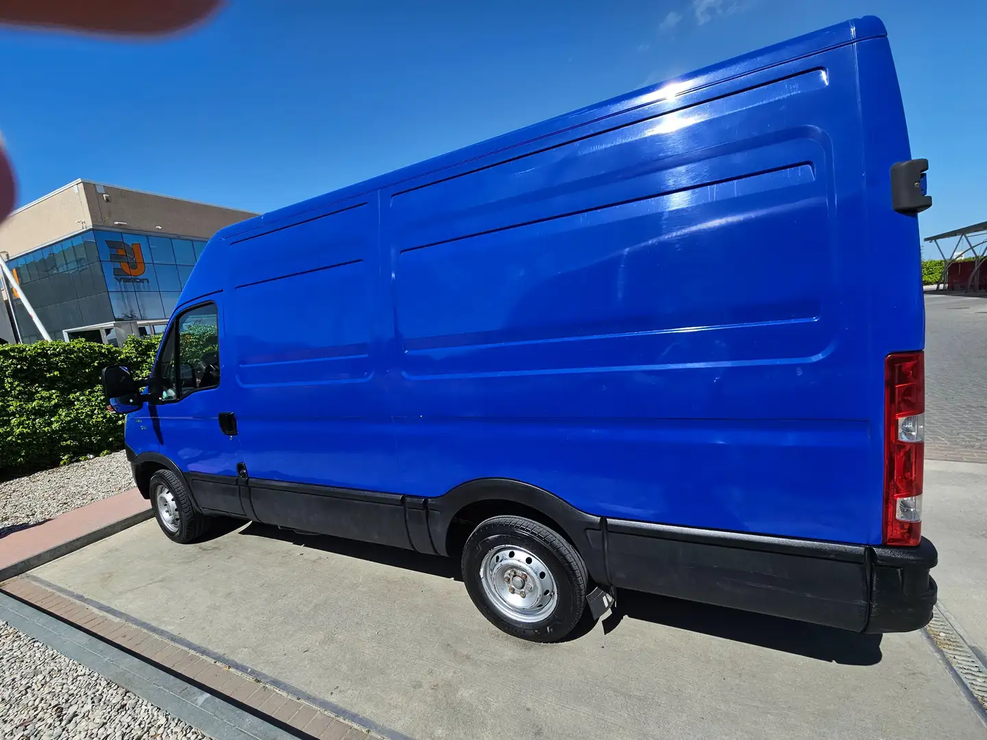 Iveco Daily Blauw - 2