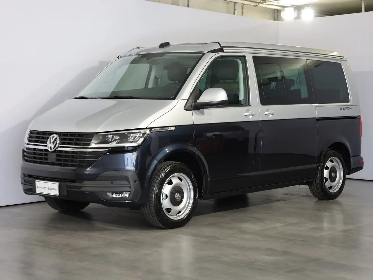 Volkswagen T6 Transporter California BeachPC110 TDIA7 Argento - 1