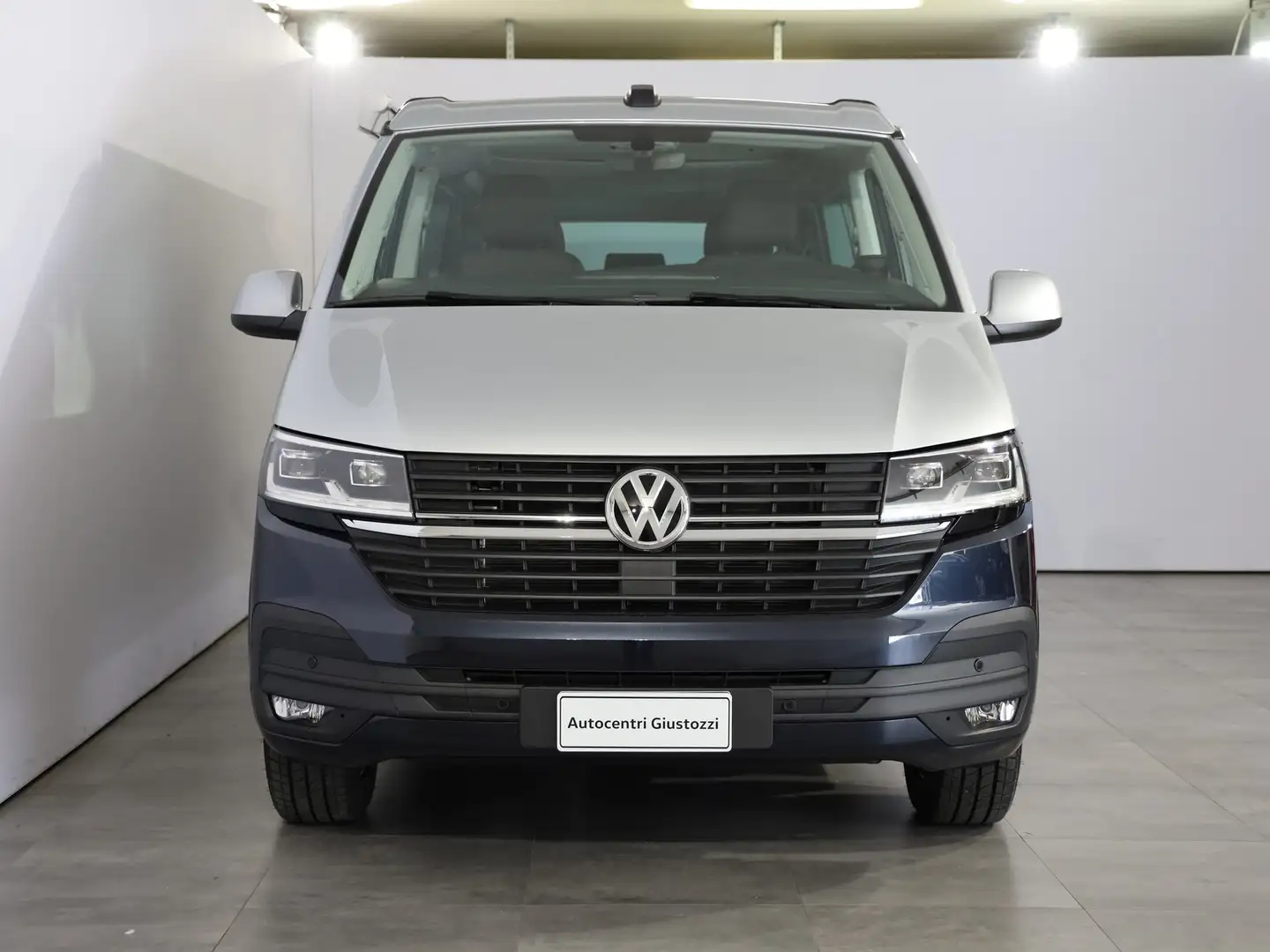 Volkswagen T6 Transporter California BeachPC110 TDIA7 Argento - 2