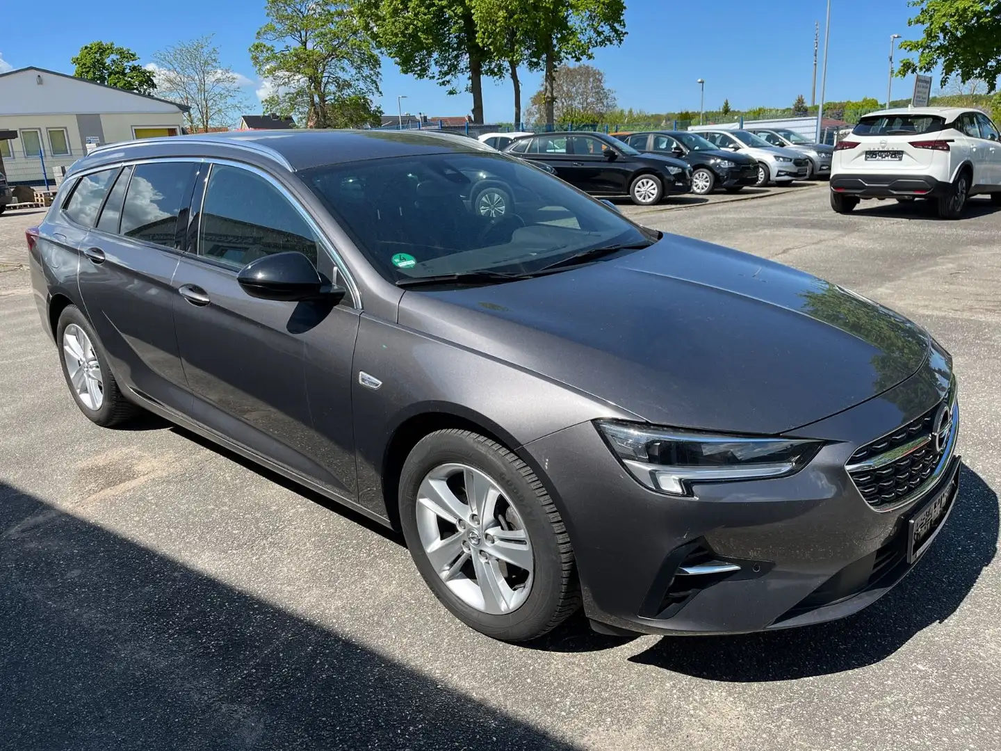 Opel Insignia B ST 1,5 D Aut.*Business*Navi/LED/1.Hd. Gris - 2