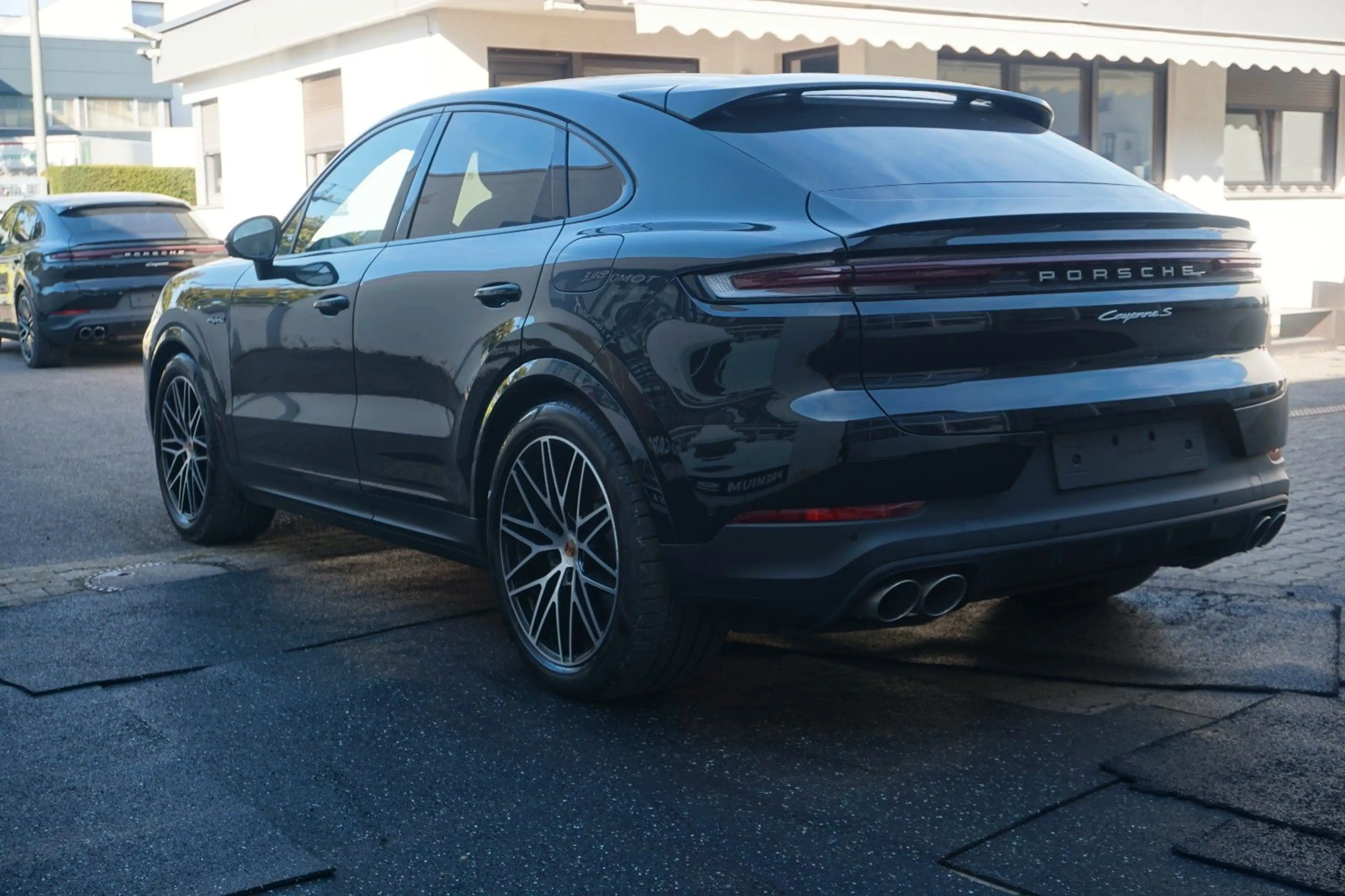Porsche Cayenne Coupe SE-Hybrid*HAL*MASSAGE*BOSE*HeadUp* — photo 12