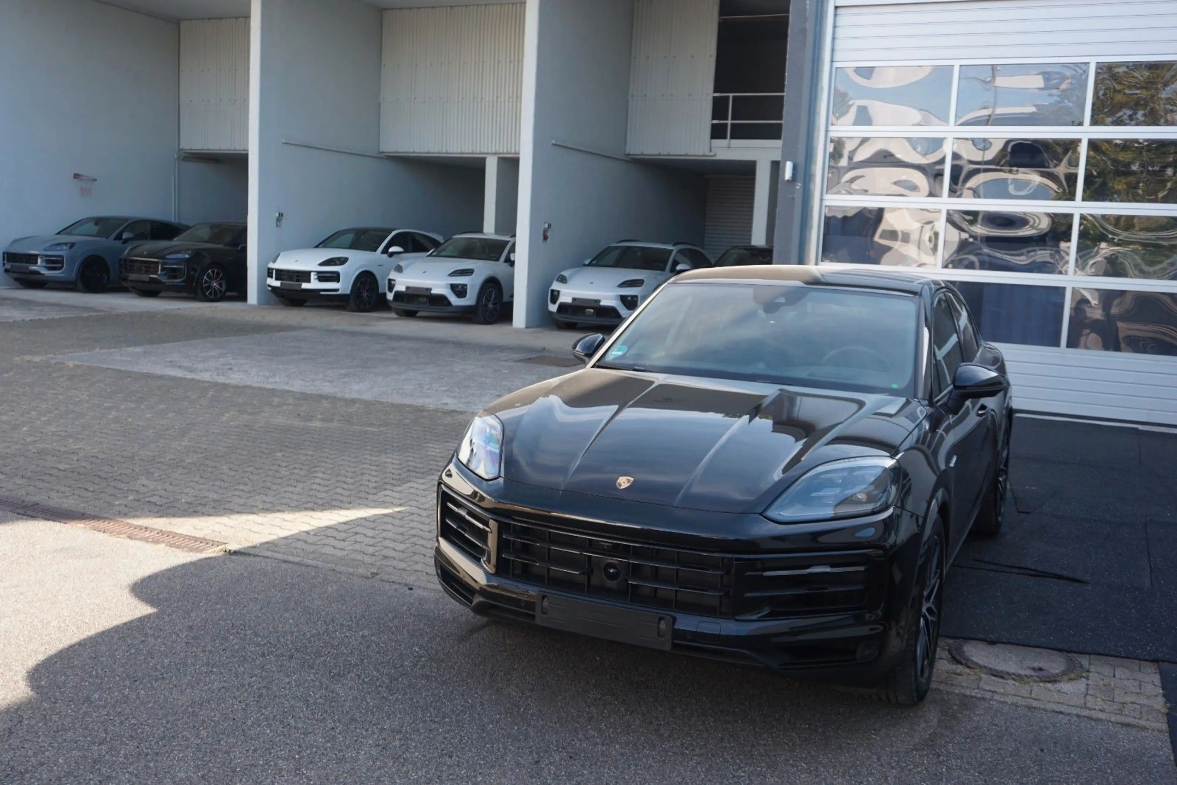 Porsche Cayenne Coupe SE-Hybrid*HAL*MASSAGE*BOSE*HeadUp* — photo 2