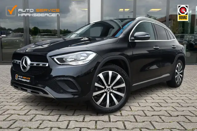 Mercedes-Benz GLA 250 e Business Line | Pano | Carplay | DAB |