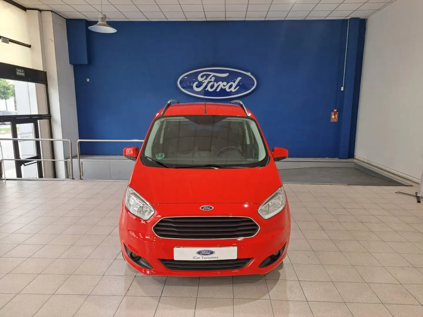 Ford Tourneo Courier 1.0 Ecoboost Titanium Rood - 2