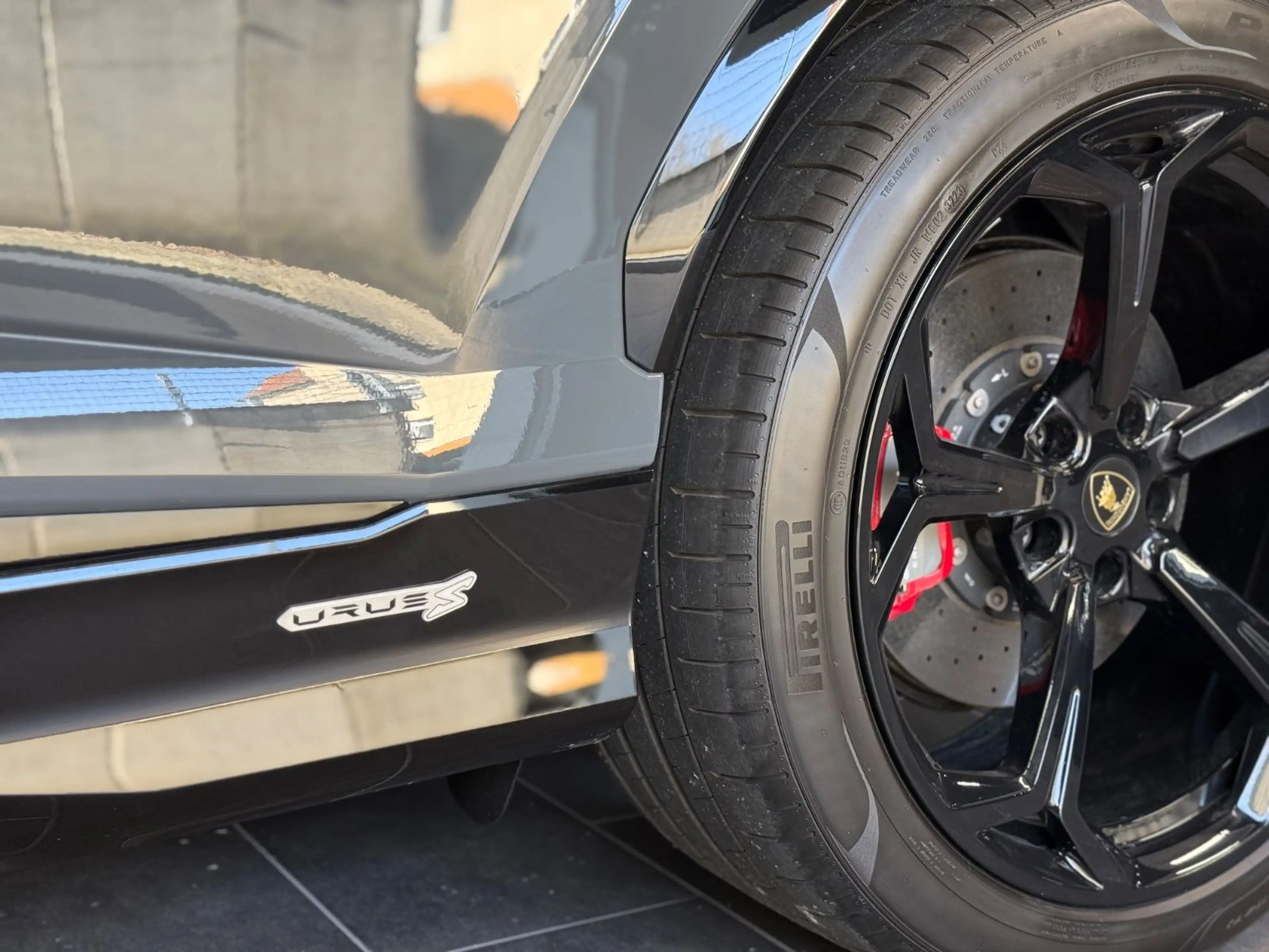 Lamborghini Urus S Grigio Telesto B&O Panorama Night-Vision — photo 18