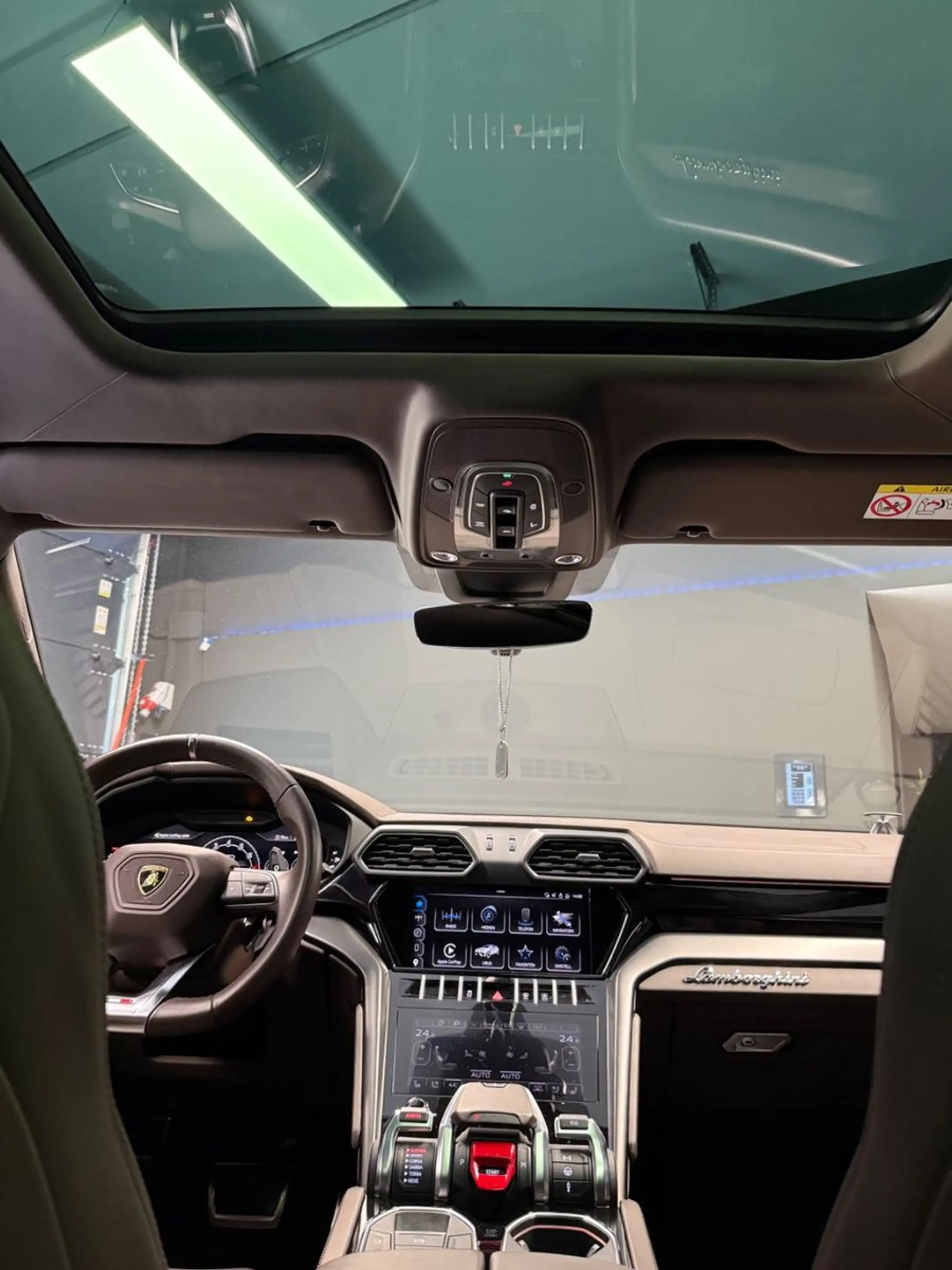 Lamborghini Urus S Grigio Telesto B&O Panorama Night-Vision — photo 13