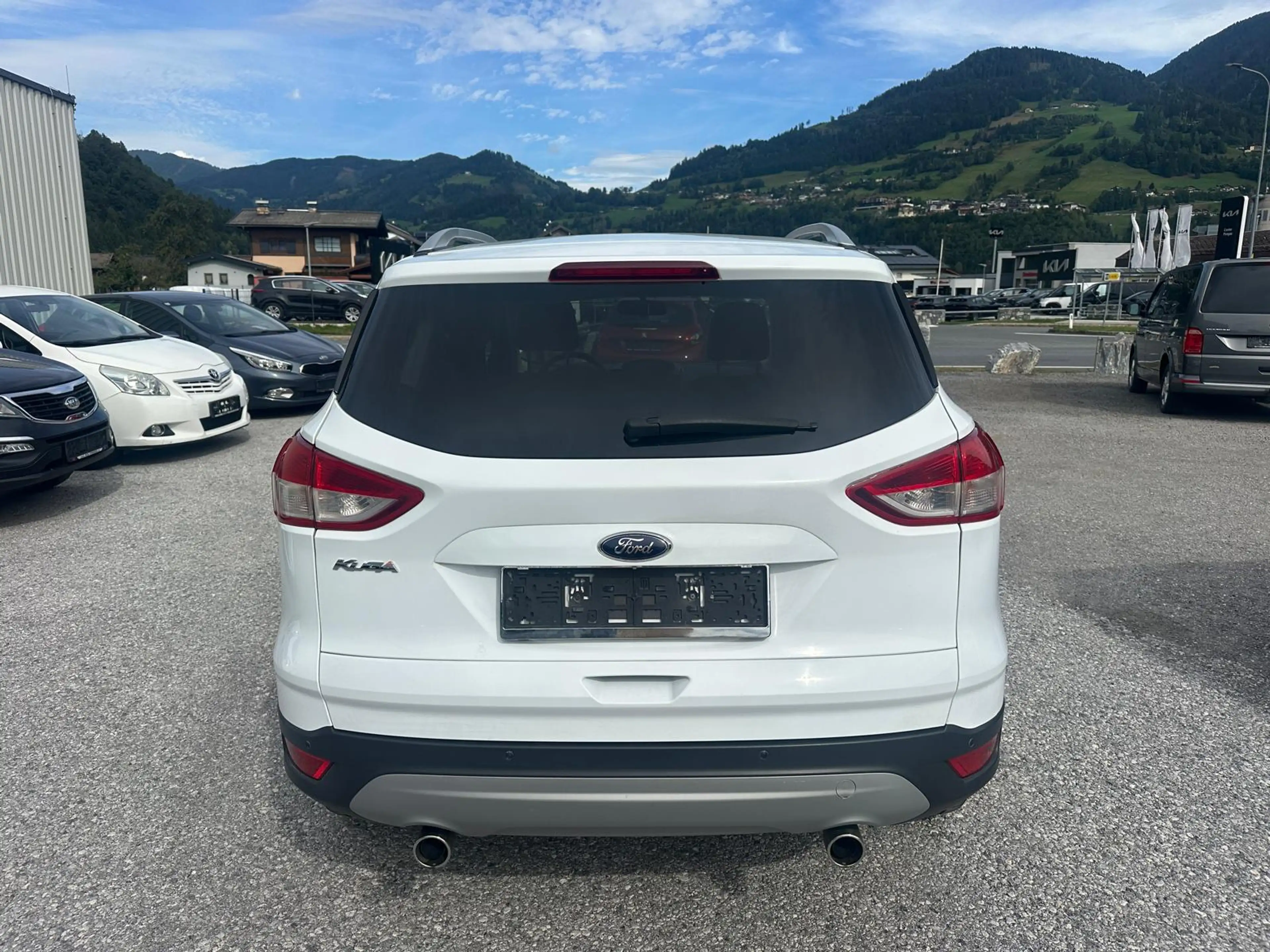 Ford Kuga 2,0 Diesel4x4 TDCI DPF Aut. — photo 4