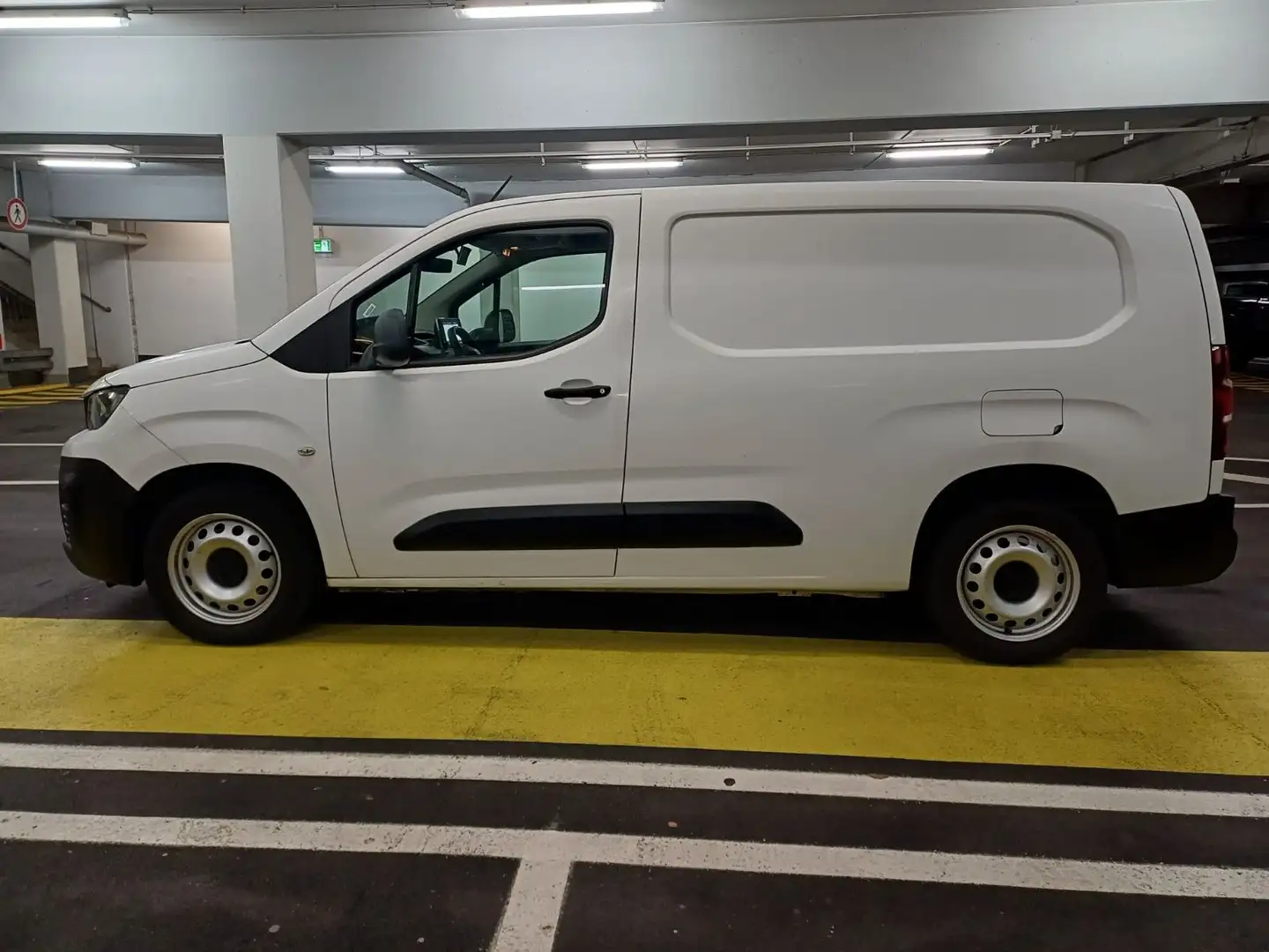 Peugeot Partner Premium L2 Weiß - 1