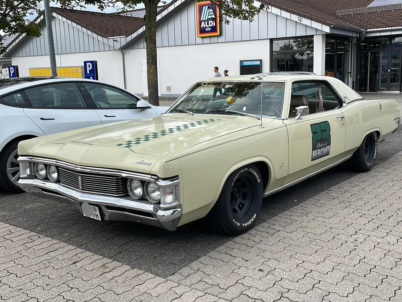 Ford Mercury Monterey Custom, foto 2