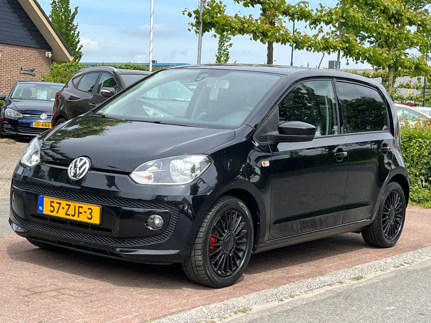 Volkswagen up! 1.0 high up! BMt *Navi|Cruise Control Negro - 2
