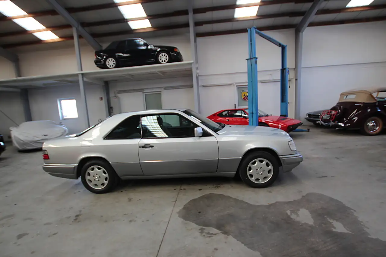 Mercedes-Benz E 200 Coupé Aut. Servicegepflegt, foto 8