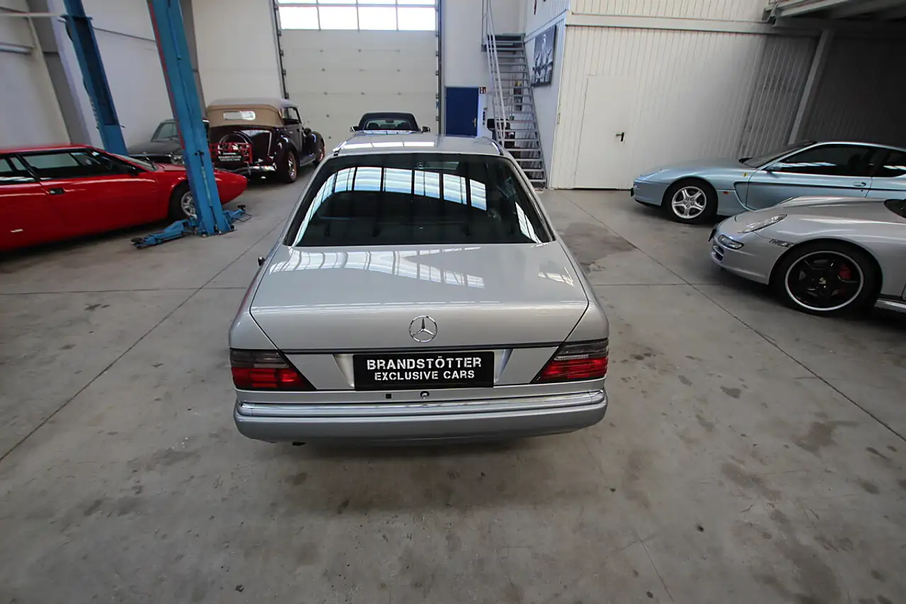 Mercedes-Benz E 200 Coupé Aut. Servicegepflegt, foto 11