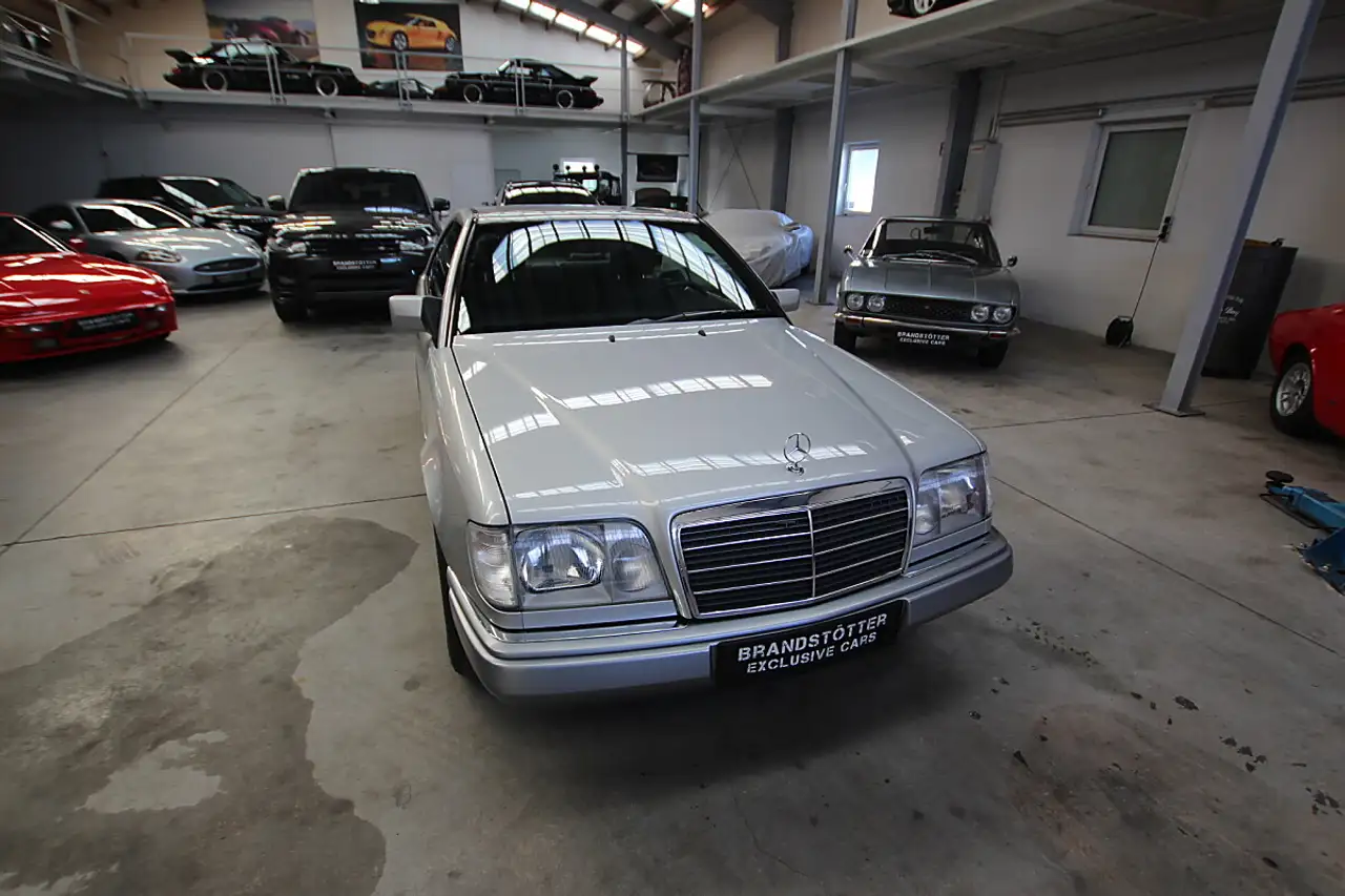 Mercedes-Benz E 200 Coupé Aut. Servicegepflegt, foto 5