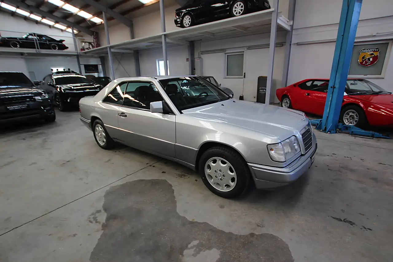 Mercedes-Benz E 200 Coupé Aut. Servicegepflegt, foto 7