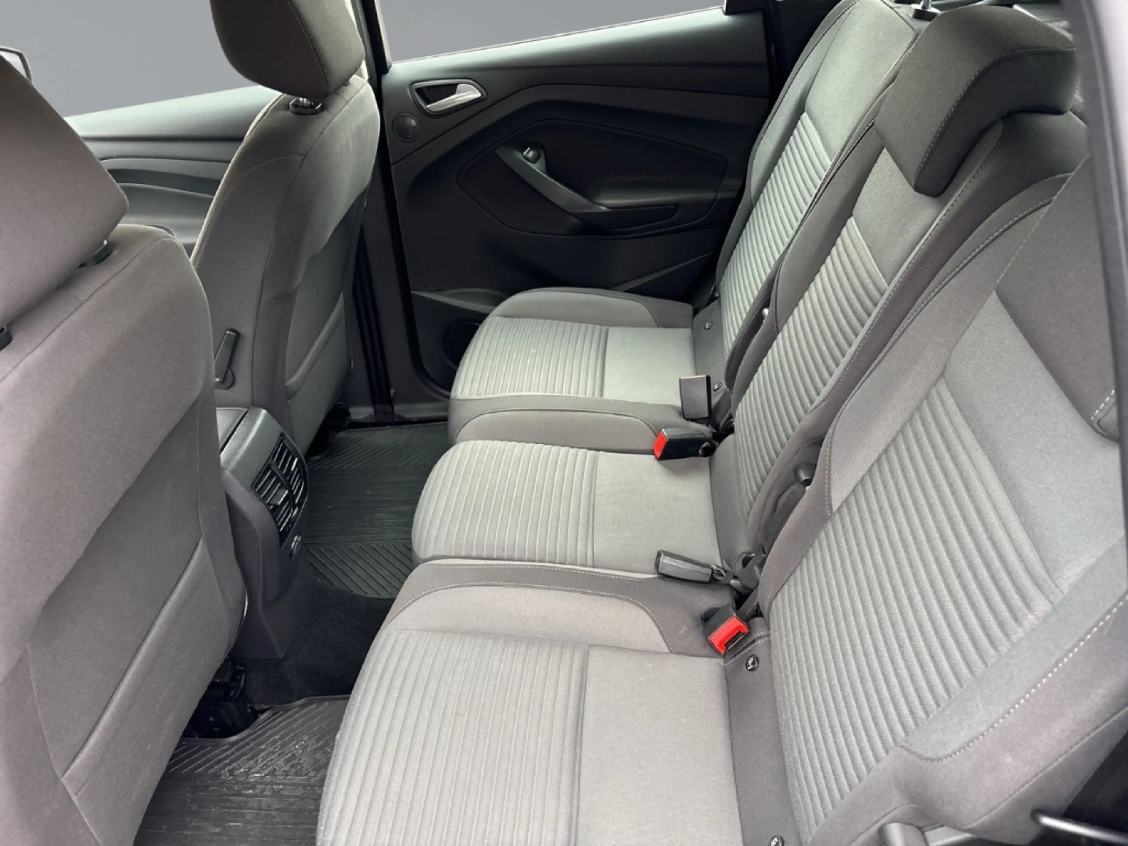 Ford C-Max Titanium Navi GJR PDC Winterpaket Klimaaut. USB — photo 10