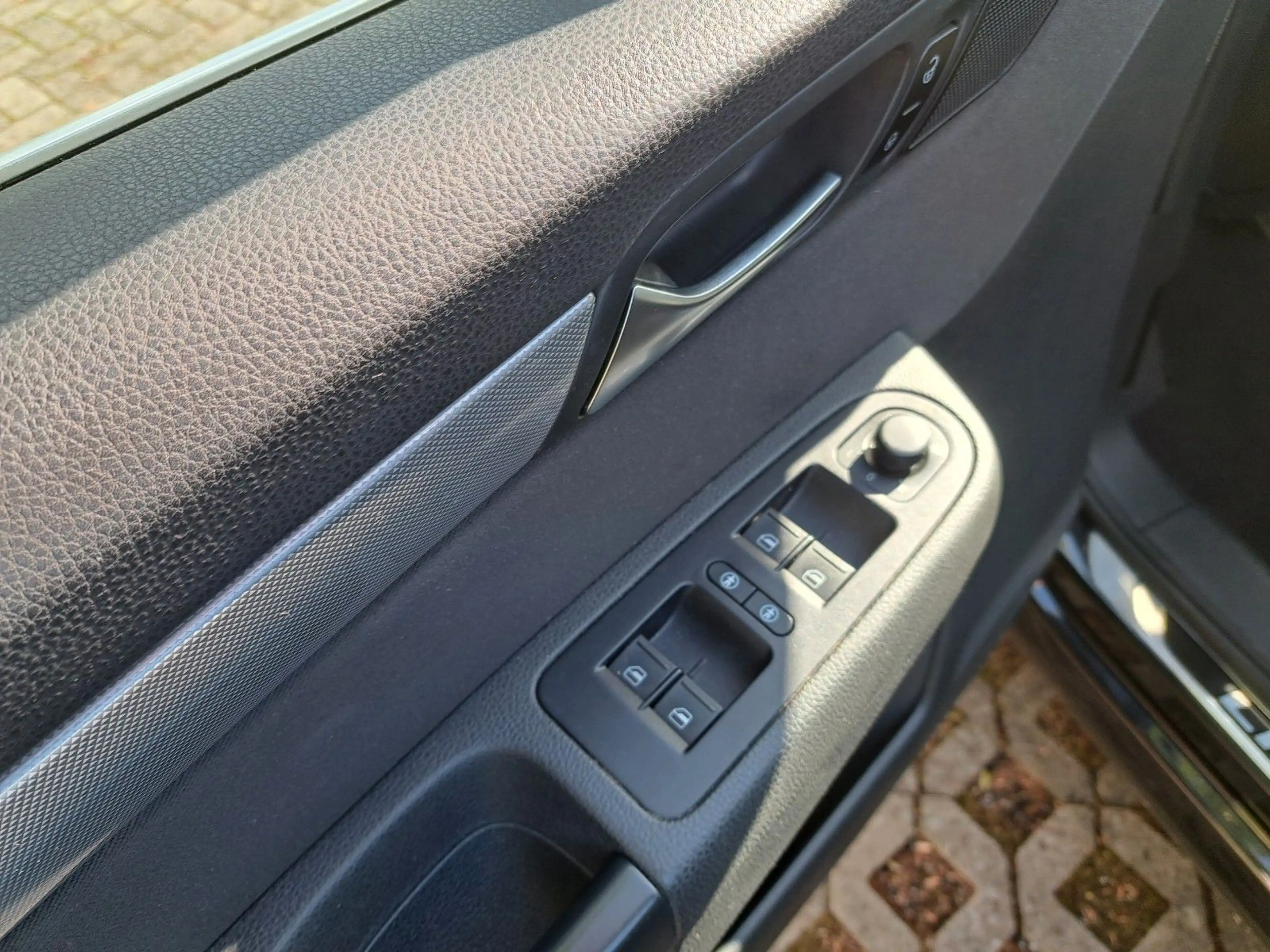 Volkswagen Sharan Life BMT 7-Sitzer — photo 6