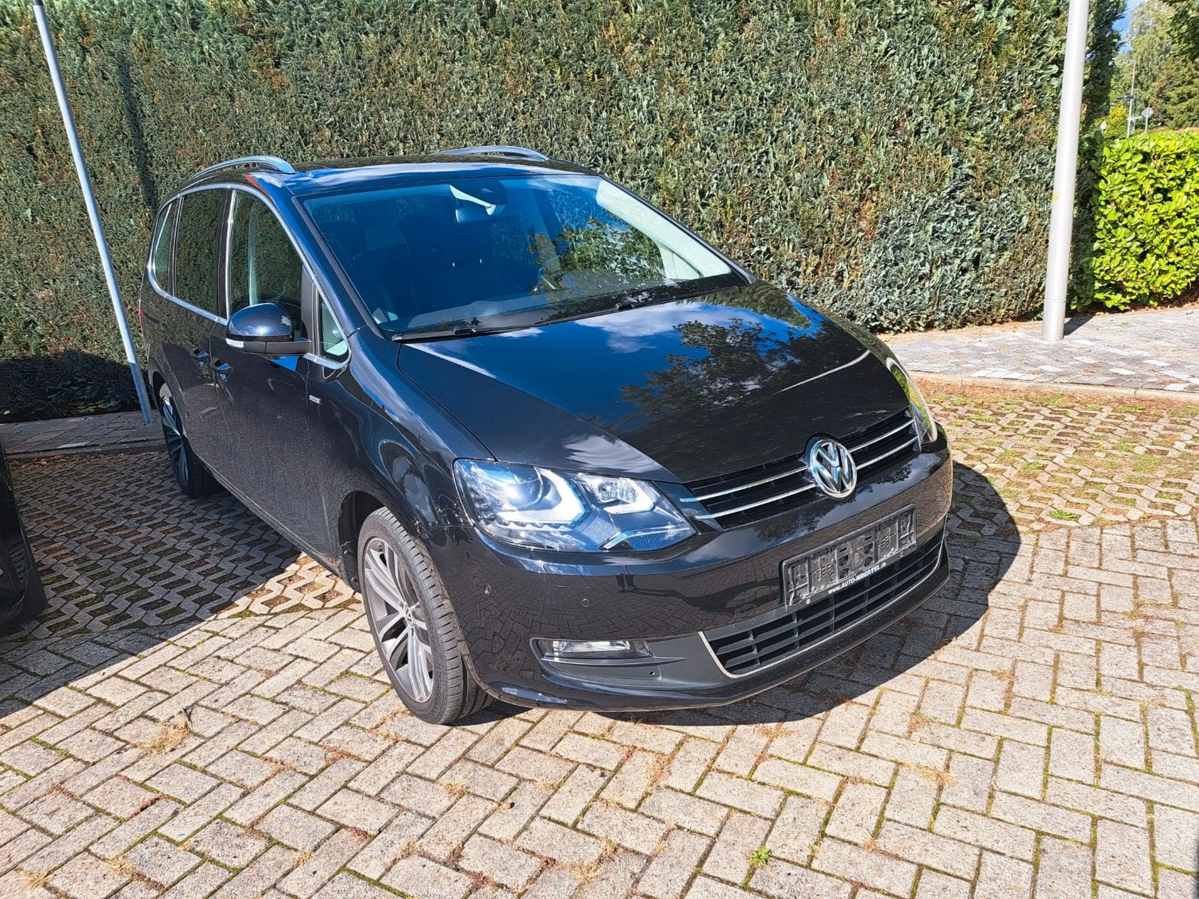 Volkswagen Sharan Life BMT 7-Sitzer — photo 2
