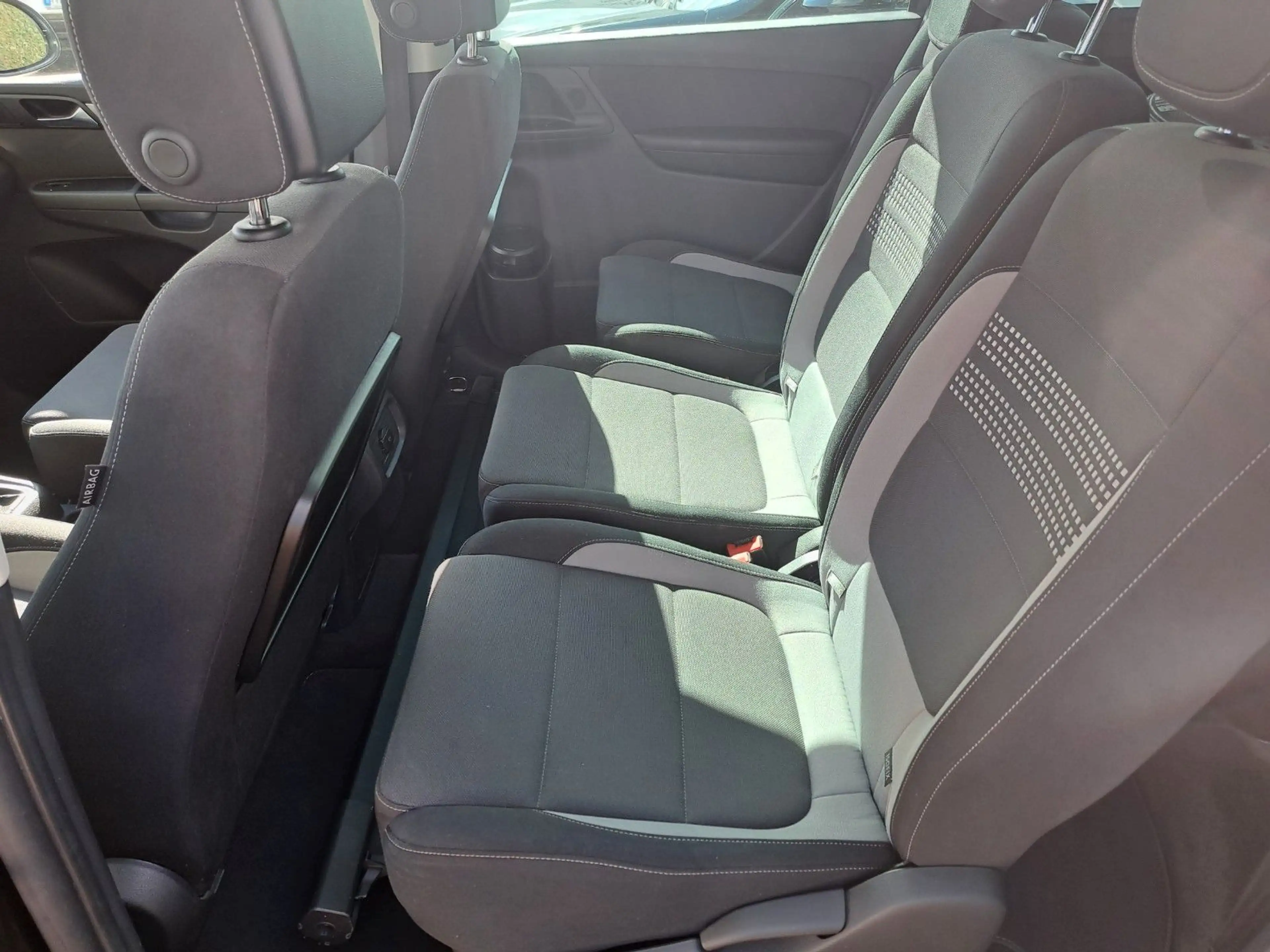 Volkswagen Sharan Life BMT 7-Sitzer — photo 12