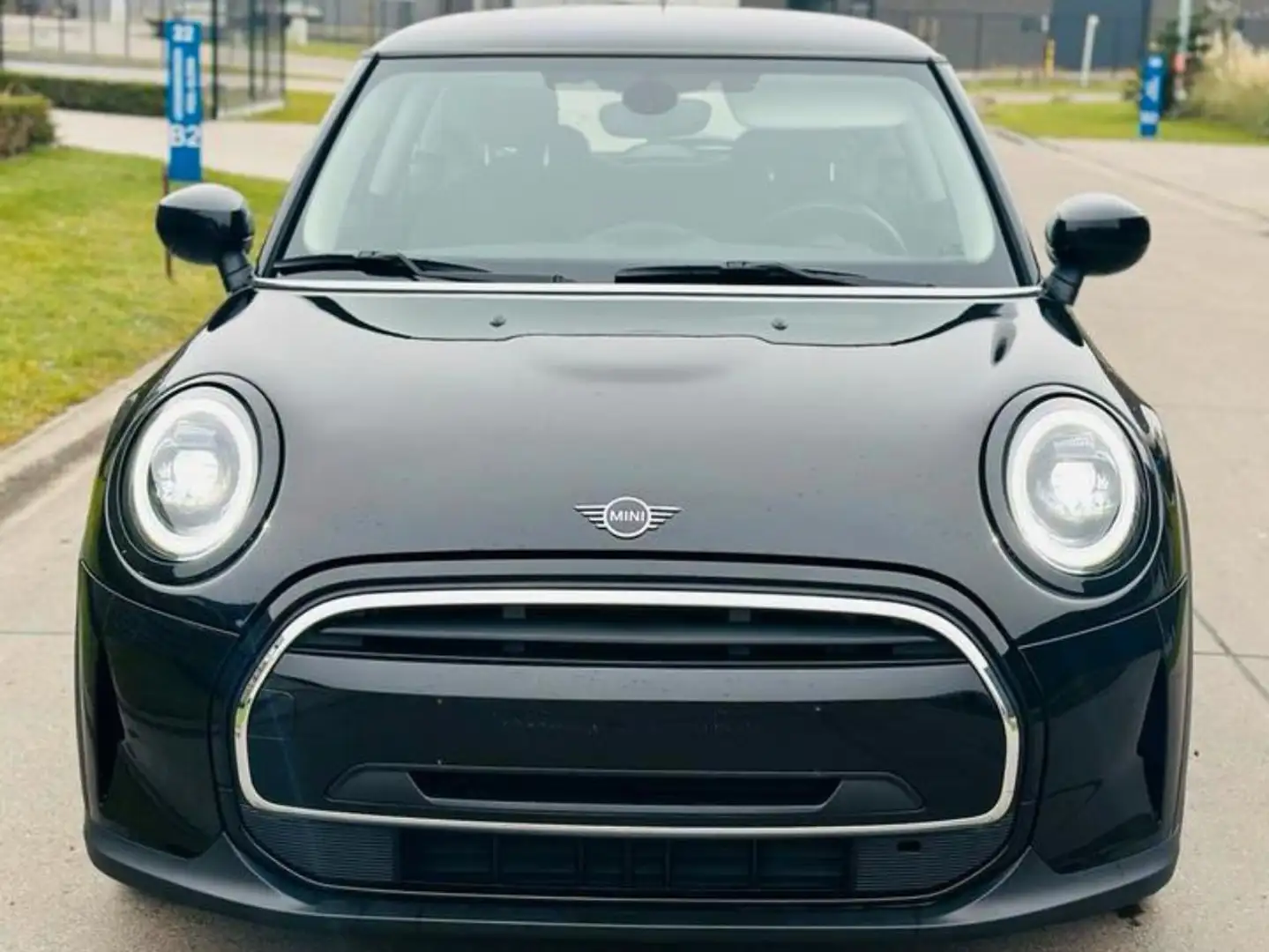MINI One Mini one/facelift/2021/benzine102pk/cruise/nav/ Noir - 2
