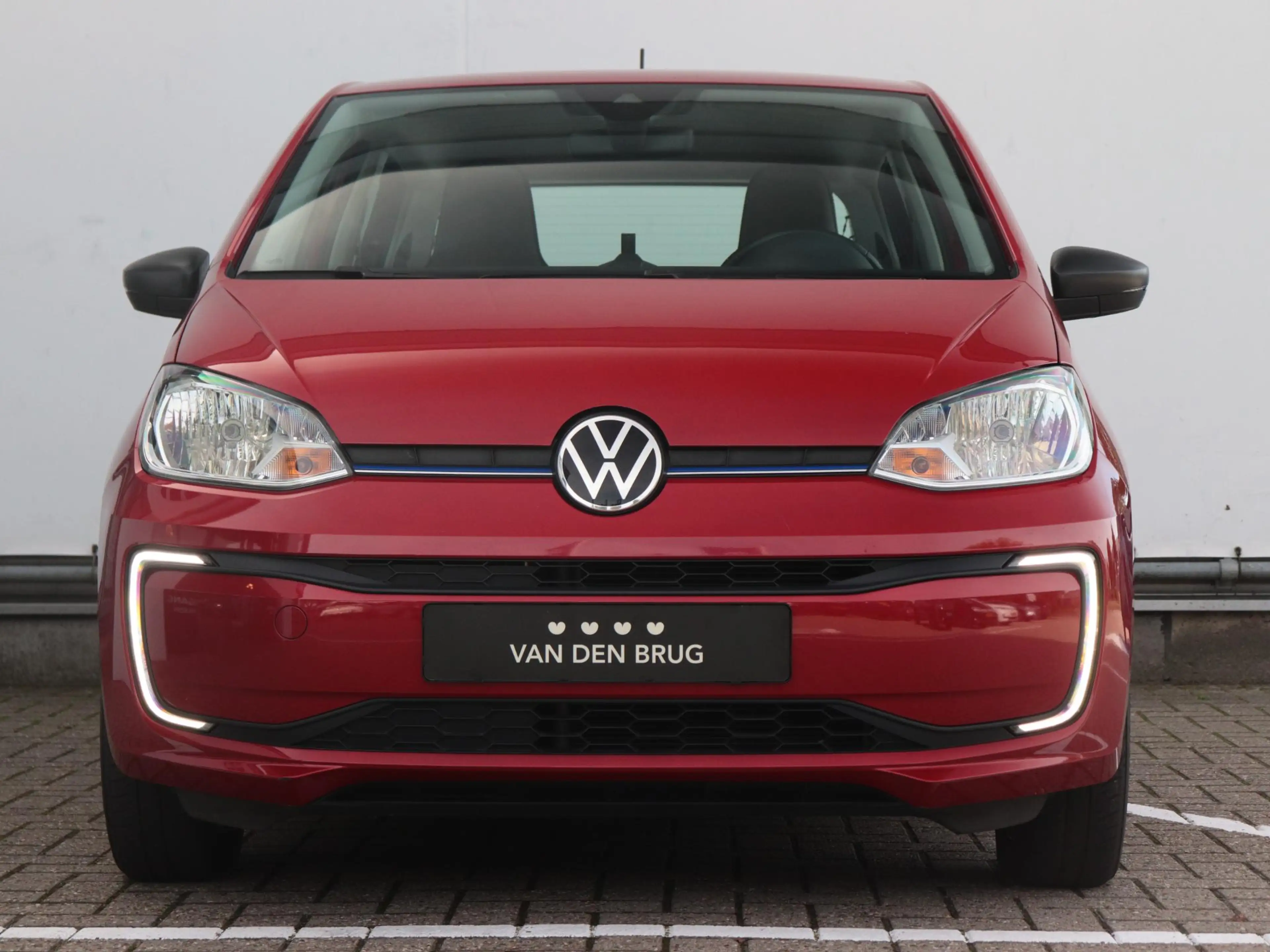Volkswagen e-up! | Cruise Control | LMV | 5 Deurs | Airco | Multifu — photo 3