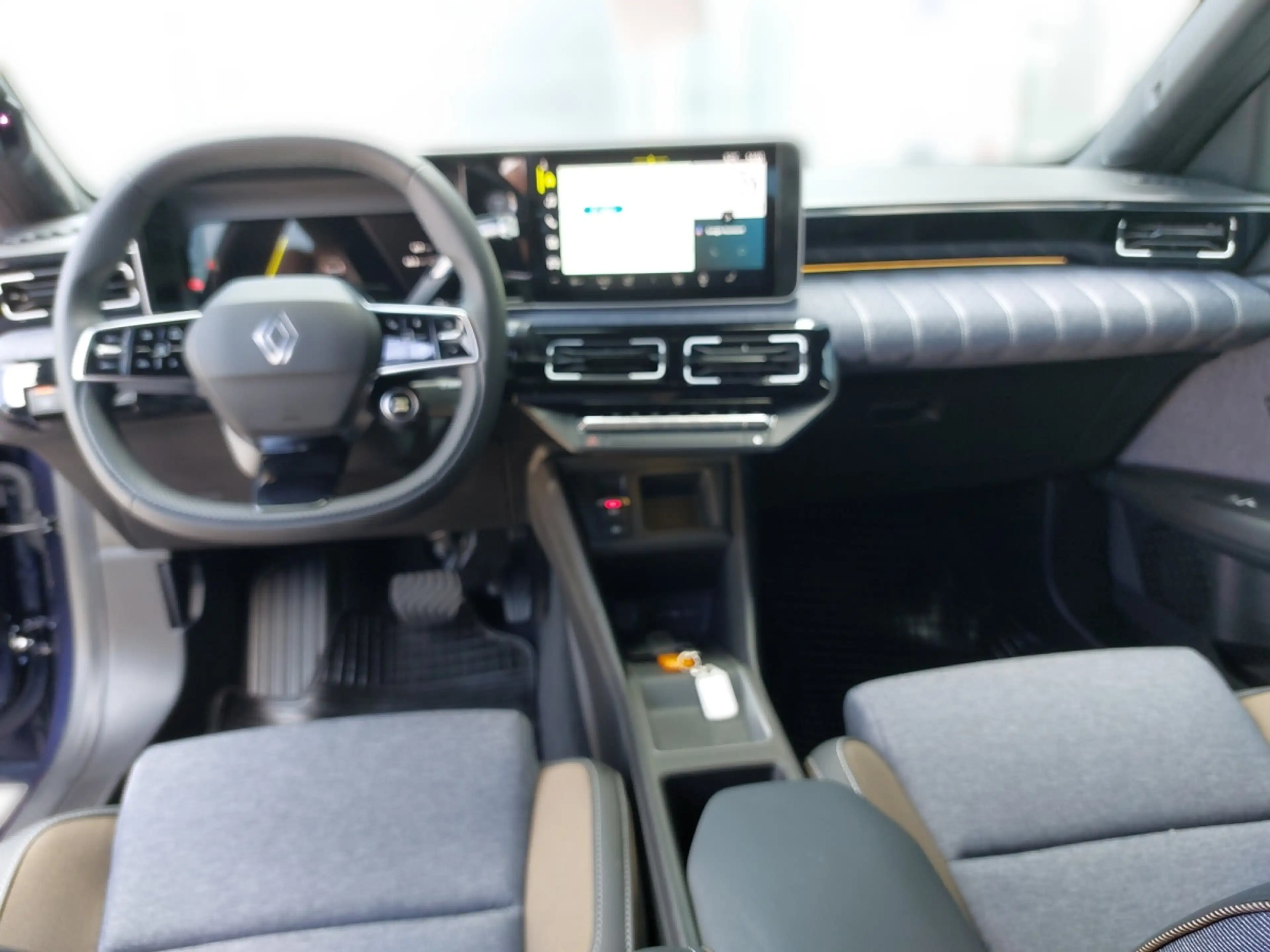 Renault R 5 E-Tech 150 PS 52kWh Comfort Range Techno — photo 4