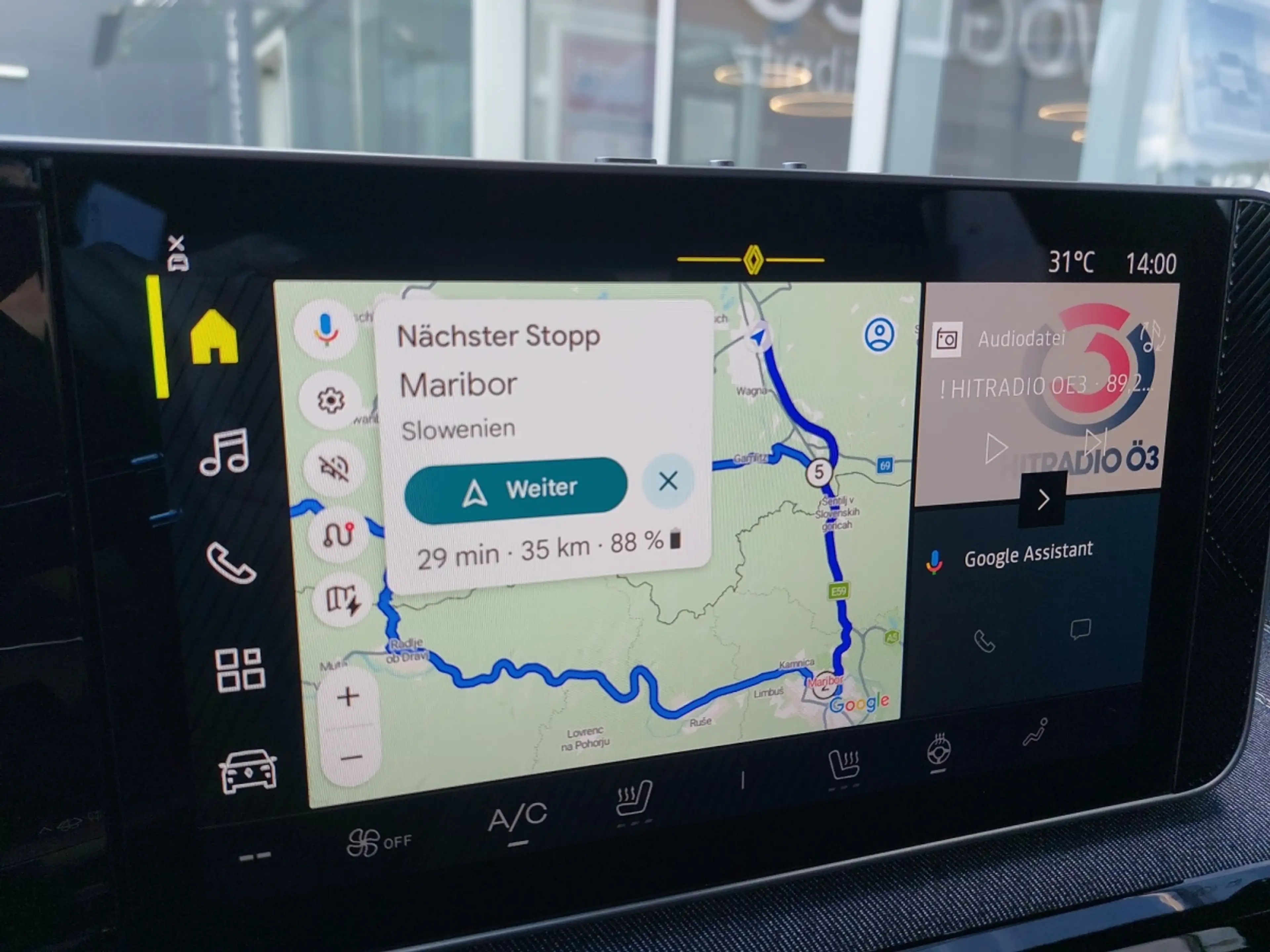 Renault R 5 E-Tech 150 PS 52kWh Comfort Range Techno — photo 10
