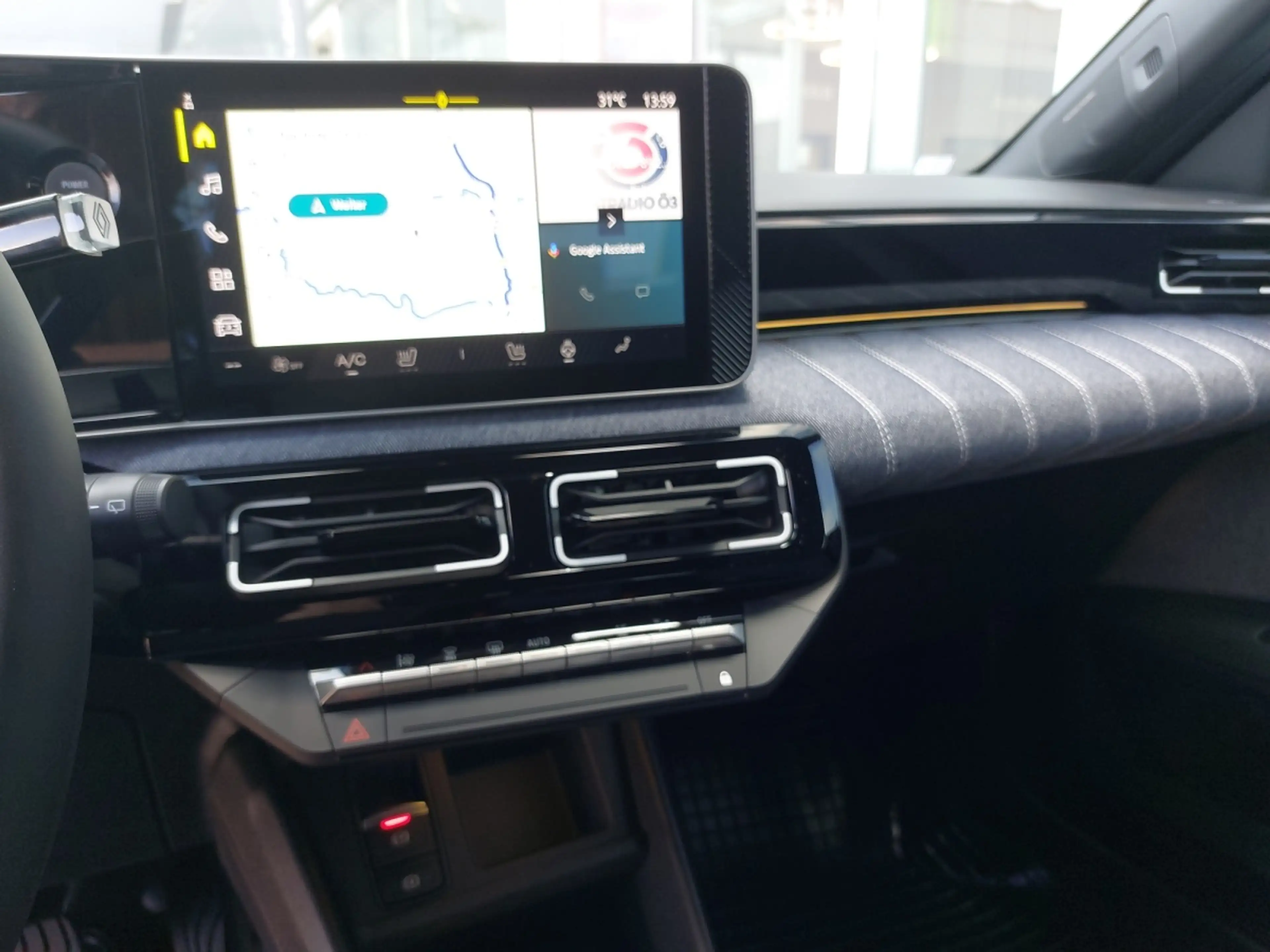 Renault R 5 E-Tech 150 PS 52kWh Comfort Range Techno — photo 9