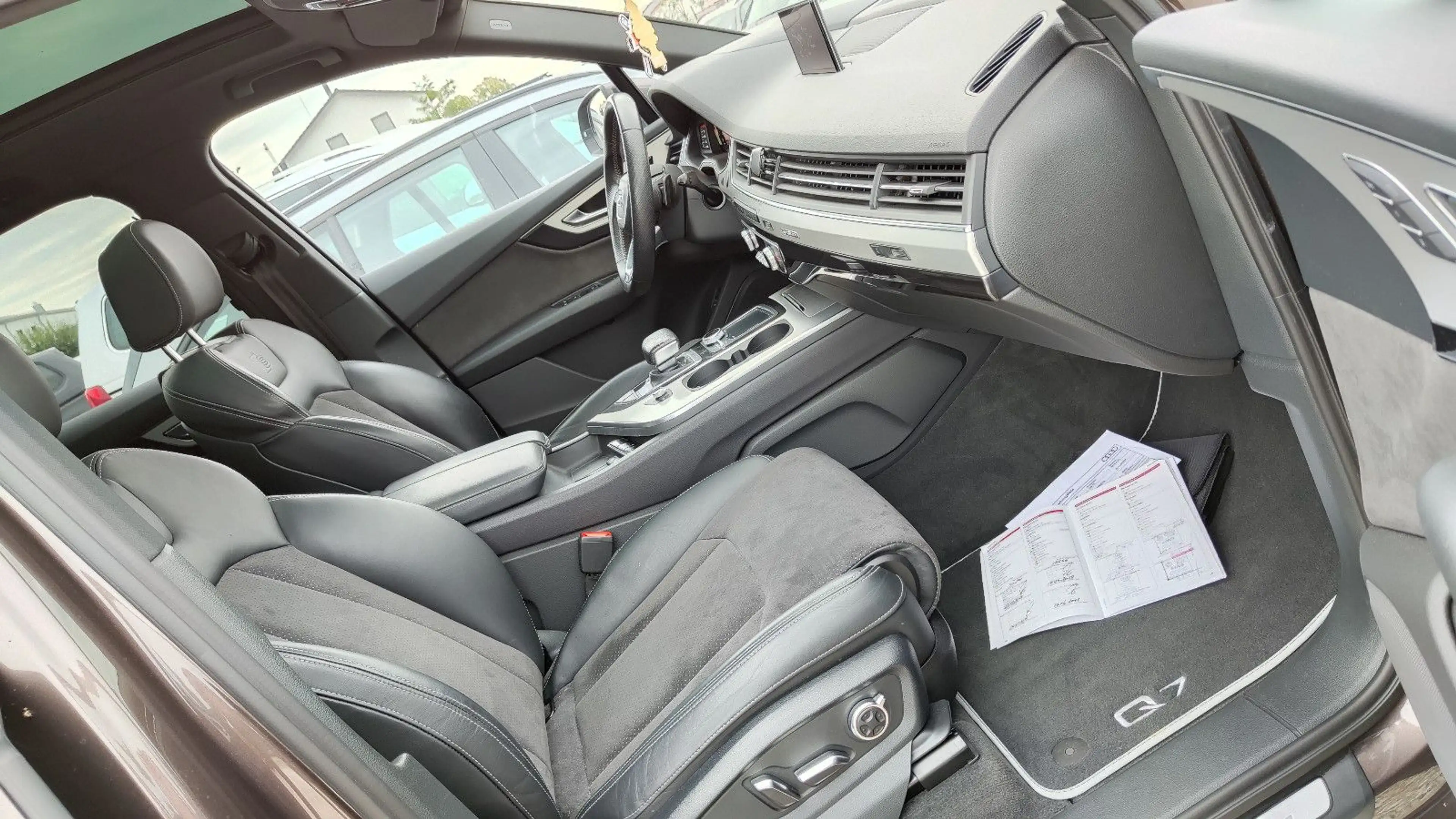 Audi Q7 3.0 TDI quattro S line Panorama* Matrix*Virt* — photo 17