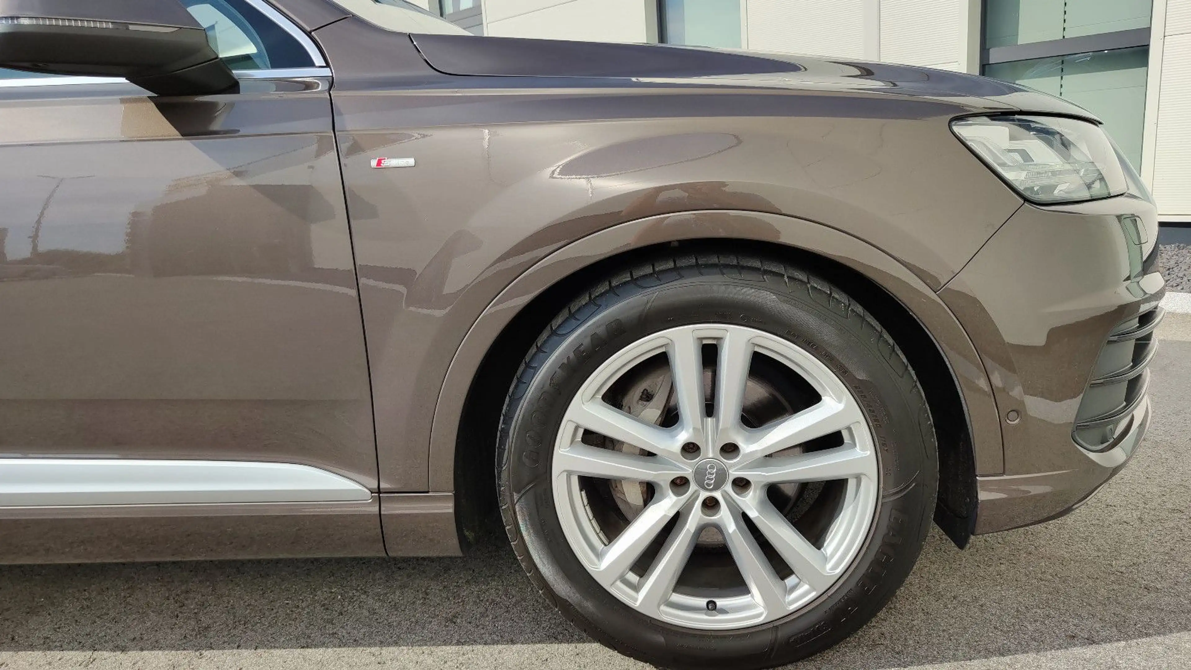 Audi Q7 3.0 TDI quattro S line Panorama* Matrix*Virt* — photo 12
