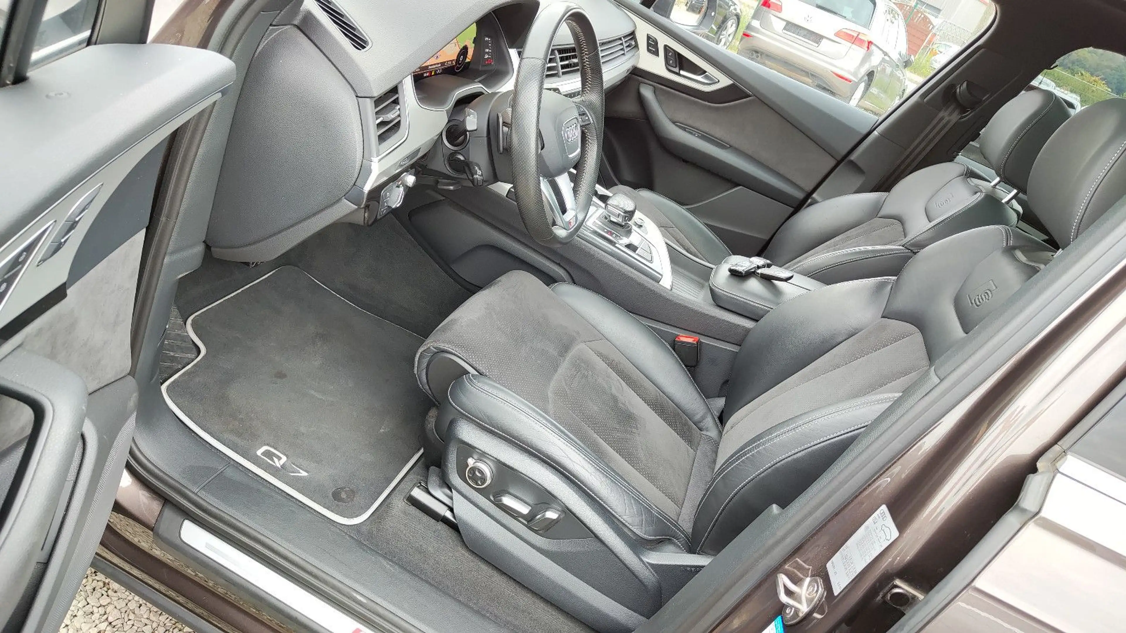 Audi Q7 3.0 TDI quattro S line Panorama* Matrix*Virt* — photo 13