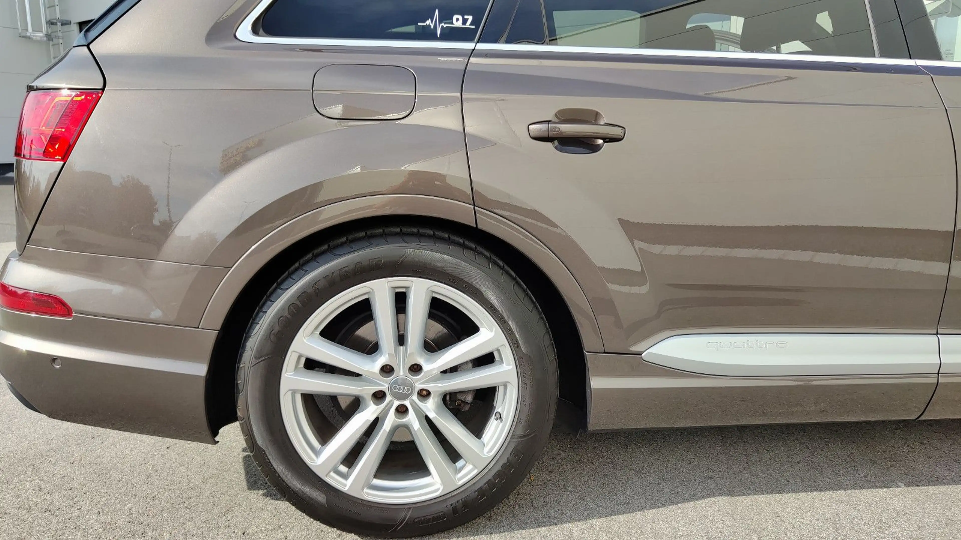 Audi Q7 3.0 TDI quattro S line Panorama* Matrix*Virt* — photo 9