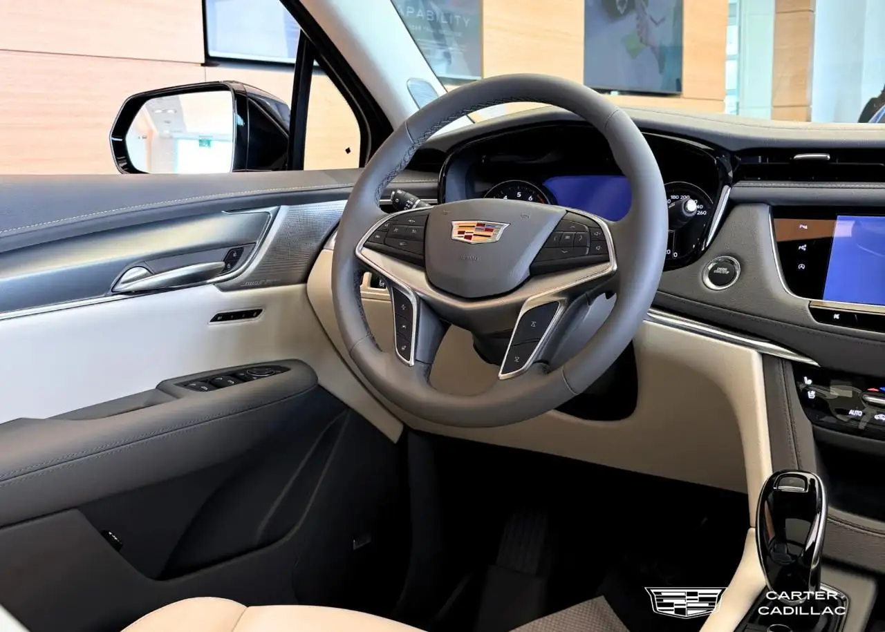 Cadillac XT5 снимка Cadillac XT5