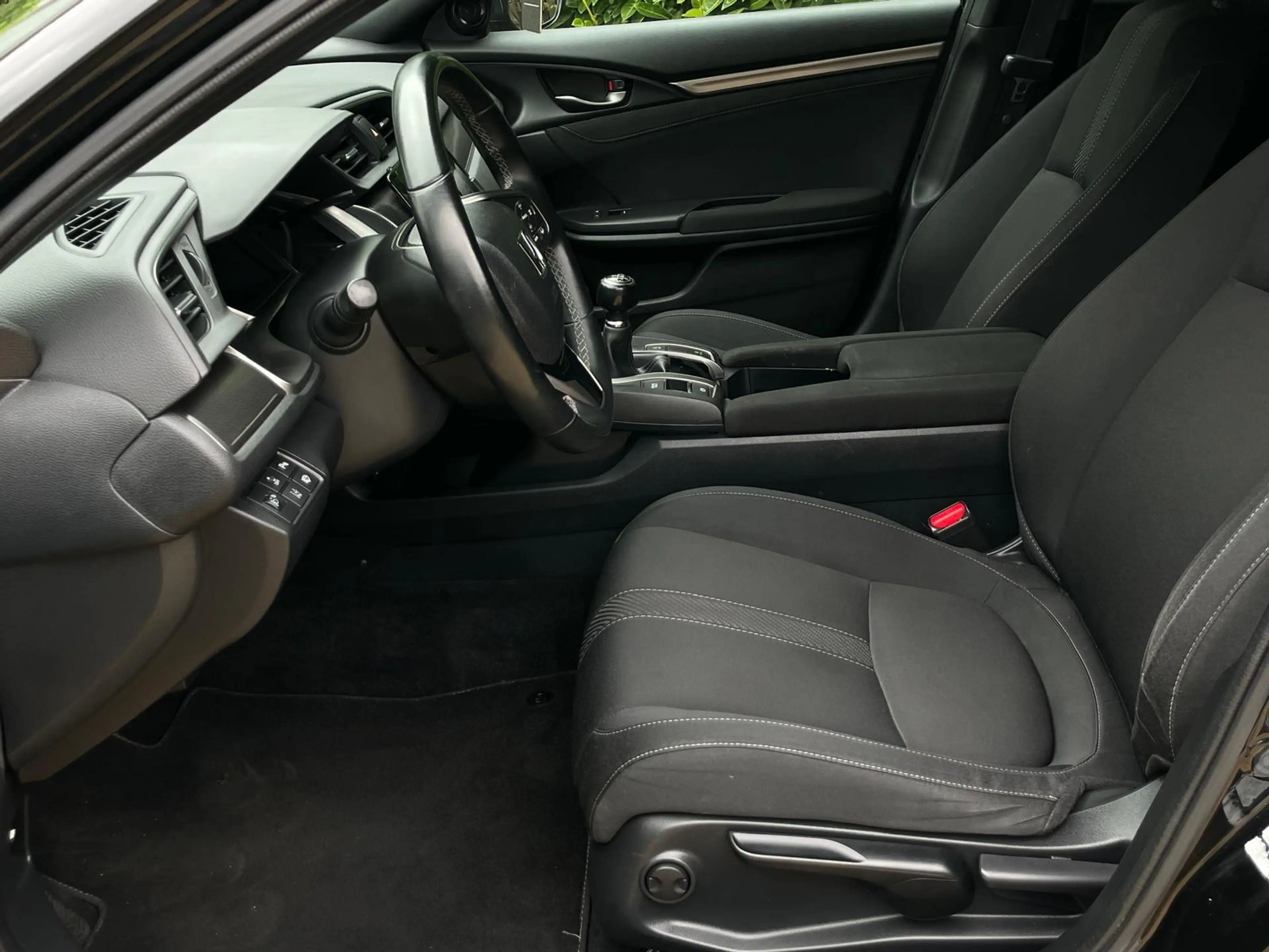 Honda Civic 1.0 i-VTEC Elegance/Stoelverwarming/Cruise/Navi — photo 9
