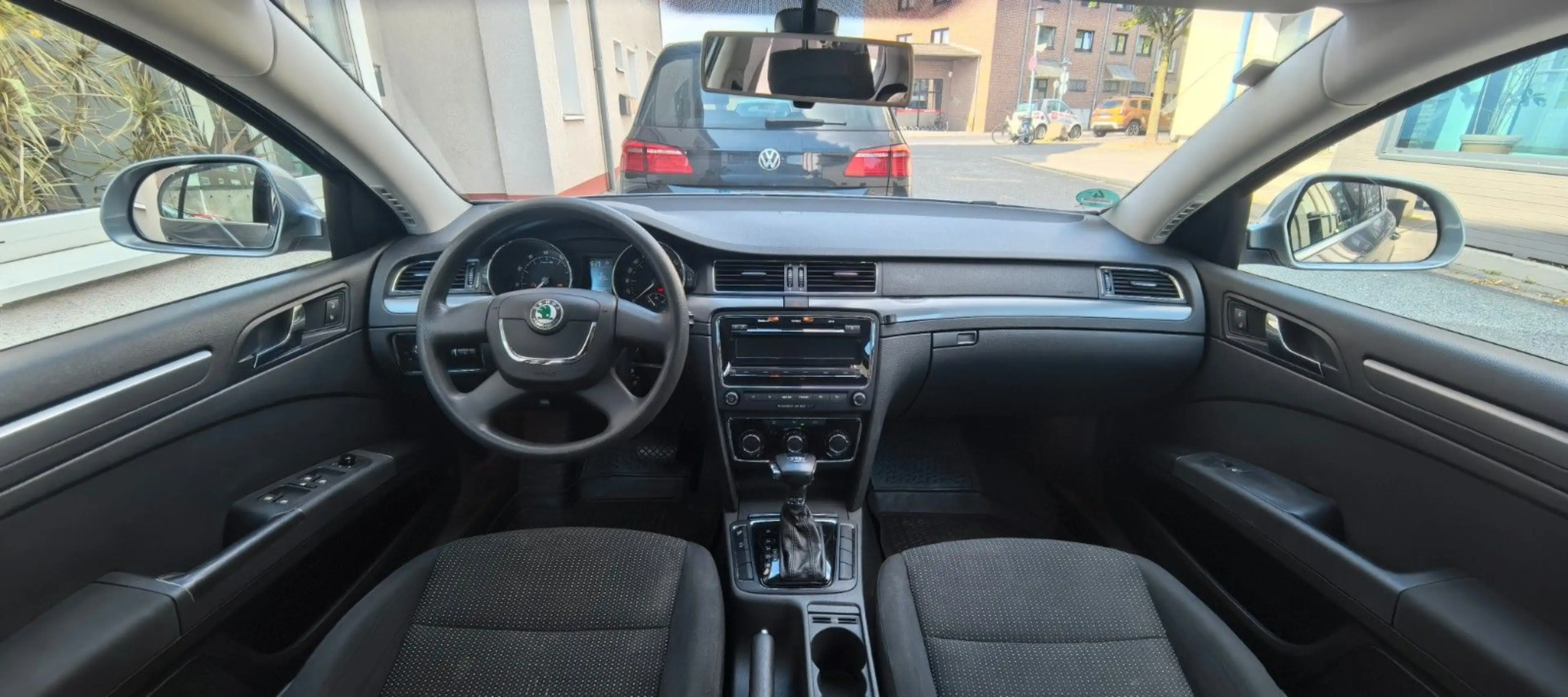 Skoda Superb Comfort Schiebedach/PDC — photo 16