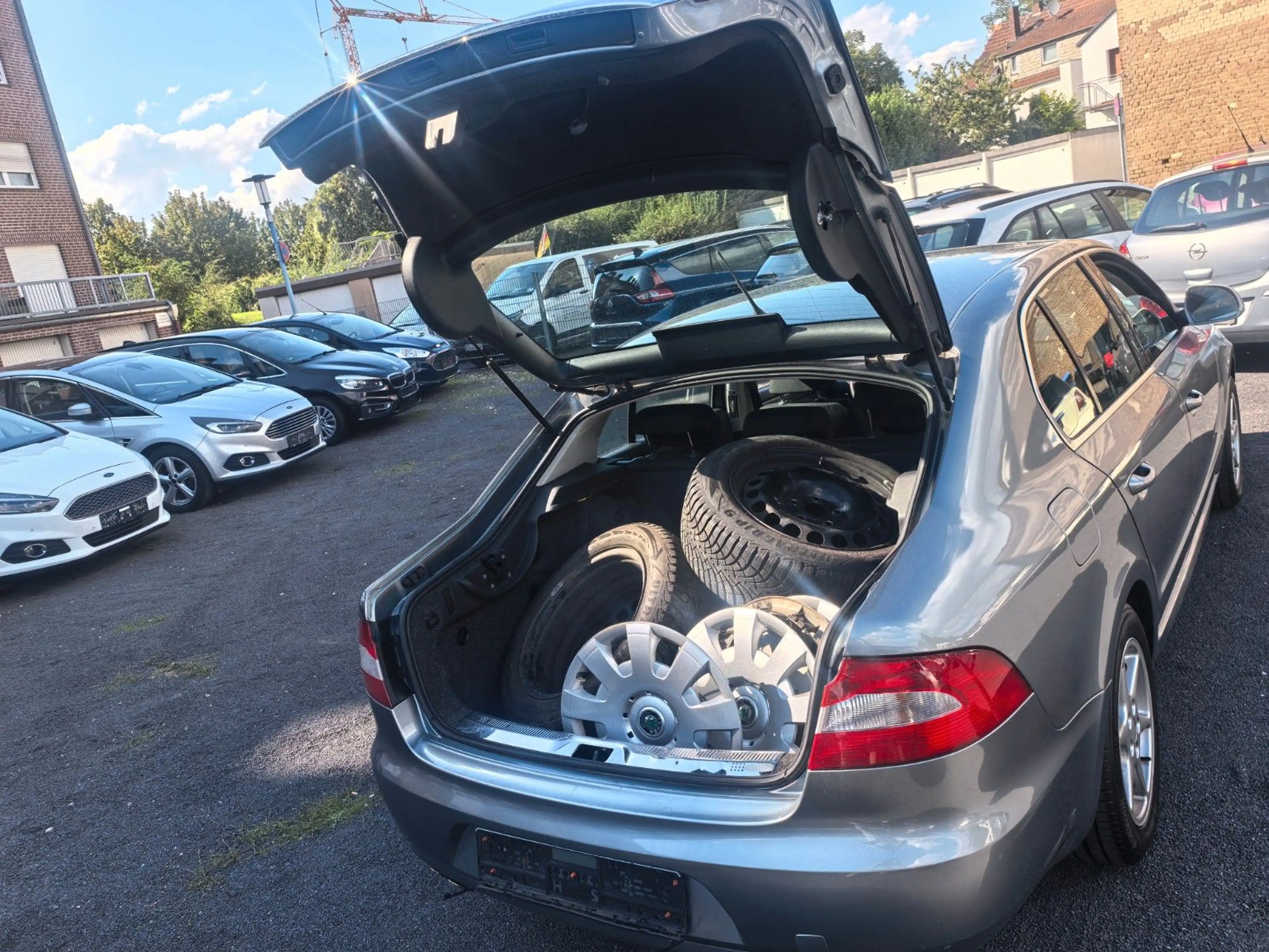 Skoda Superb Comfort Schiebedach/PDC — photo 13