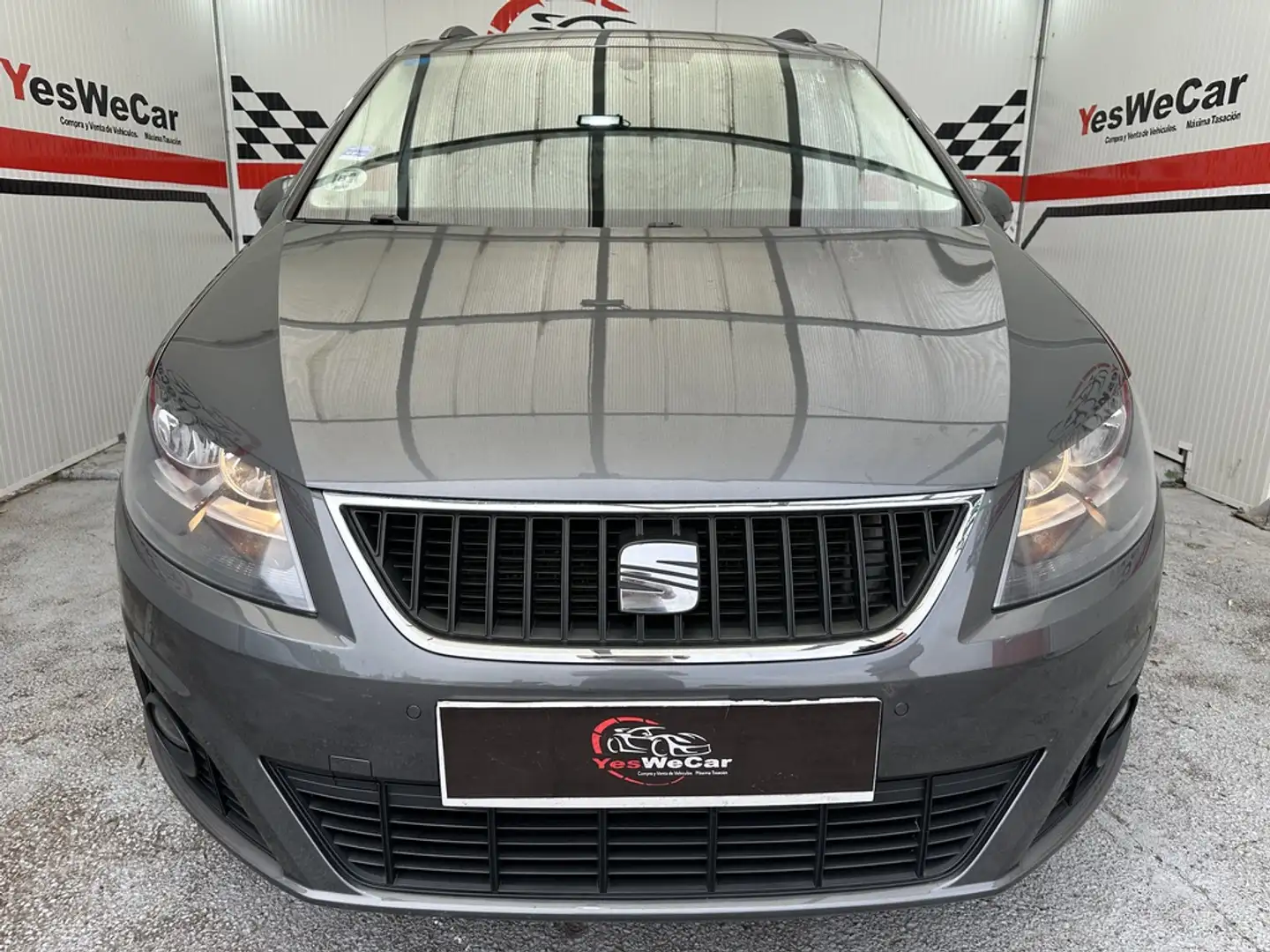 SEAT Alhambra 2.0TDI CR S&S Style DSG 140 Gris - 2