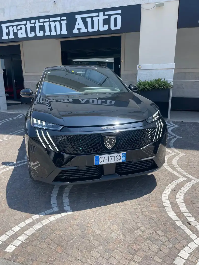 Peugeot 3008 1.2 hybrid GT 145cv e-dcs6 Nero - 1